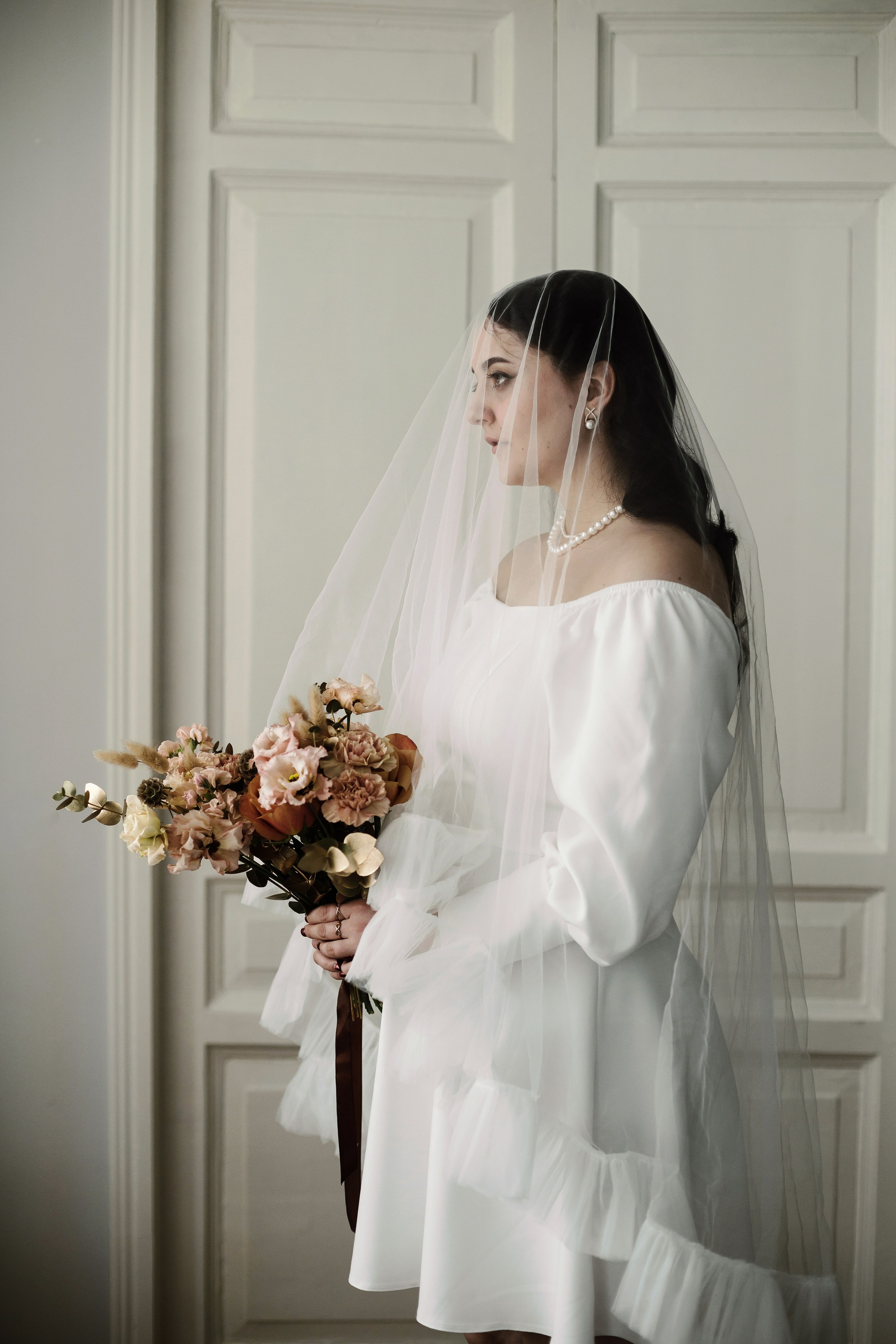 VK: Md: @lady_bulgakova Mua: @trofilyeva Org: @divine_photoproject Decor: @portfoliobrand