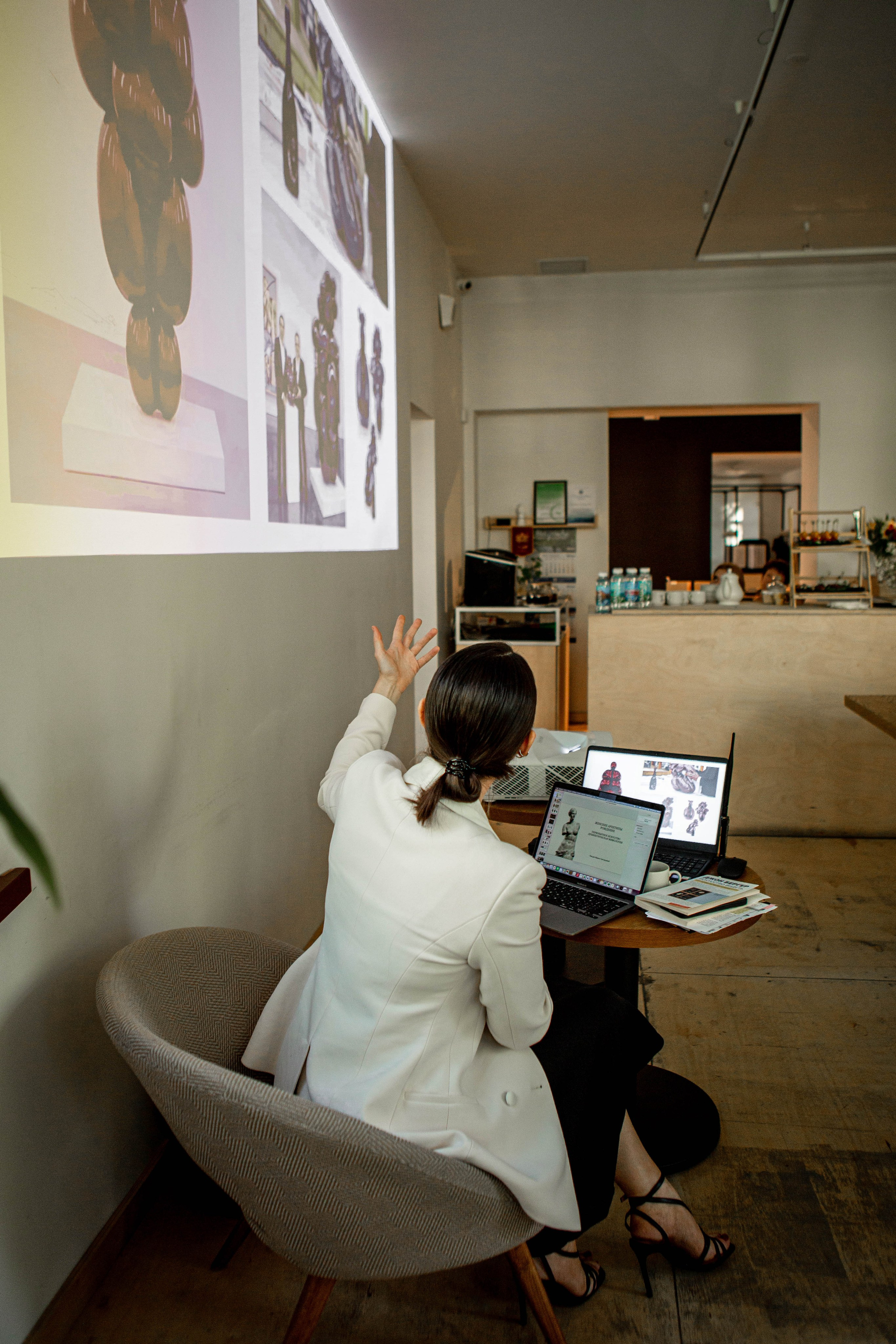 Лекция «Женские архетипы рождения». Фотограф Екатерина Голицына