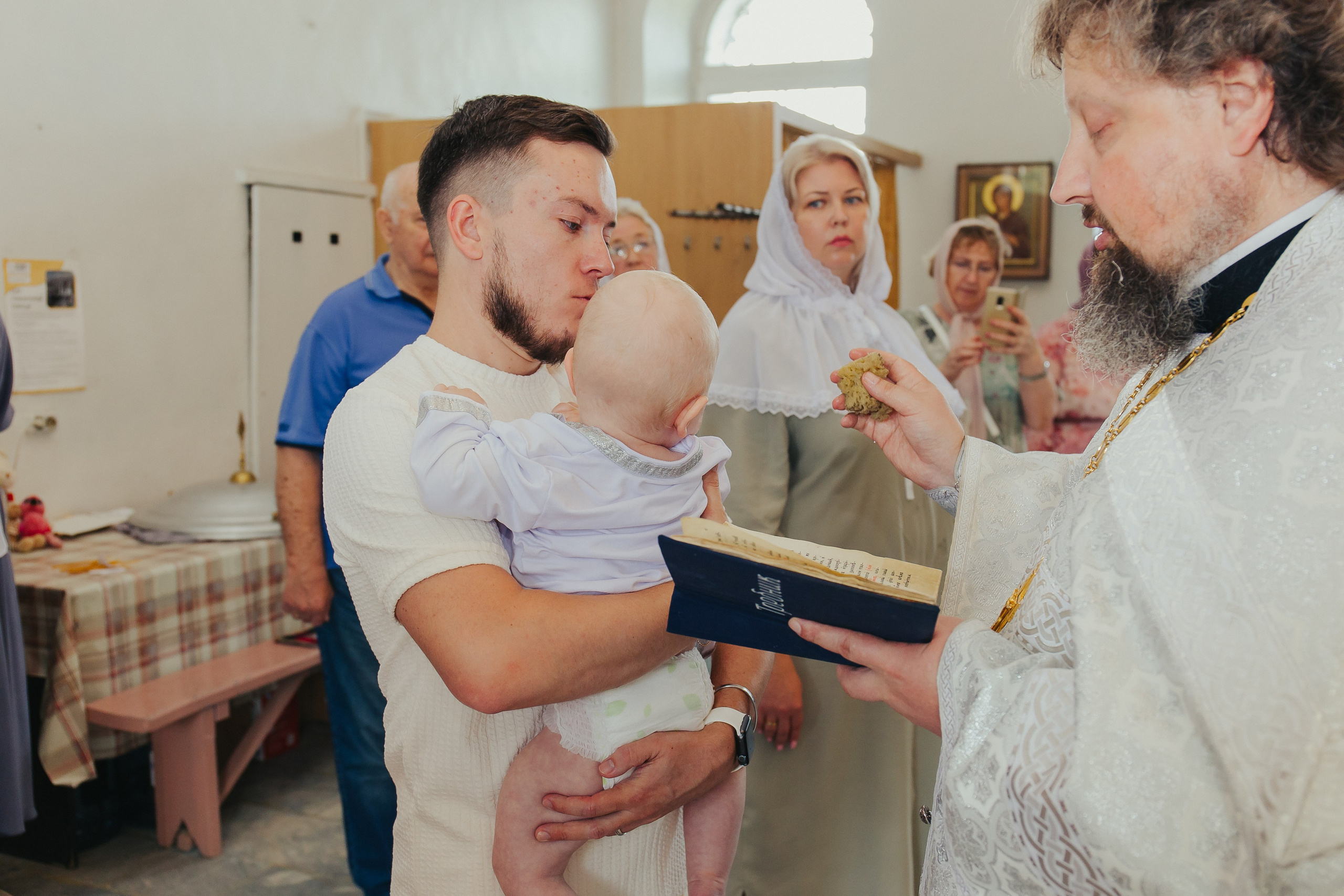 Фотосъемка Крещения в Сергиевом Посаде. Фотограф новорожденных и детский в Сергиевом Посаде Кругликова Юлия