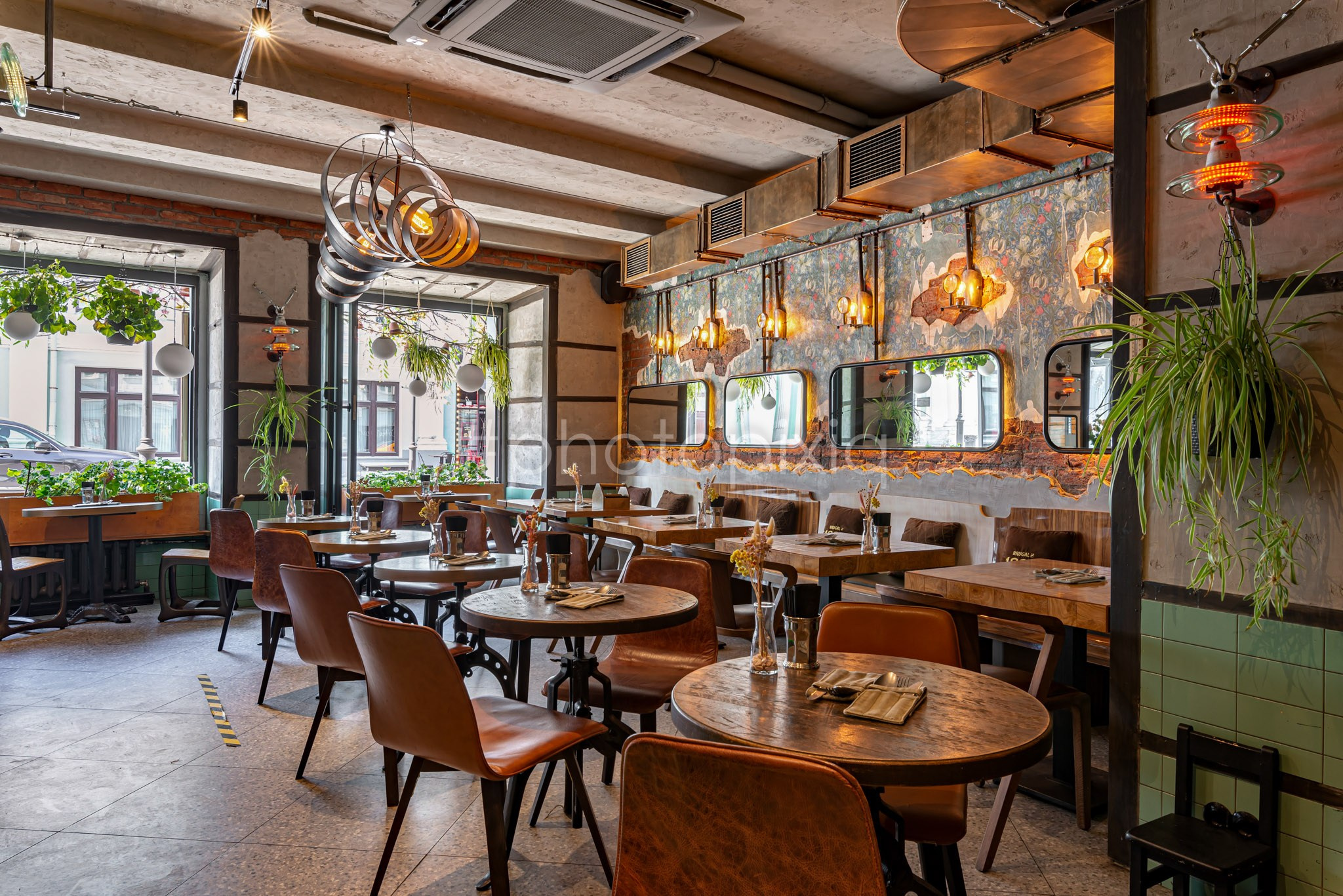 Интерьерная съёмка бара Masters & Margaritas на Пятницкой. Интерьерная съёмка и виртуальные туры — Интерьерный фотограф Кузнецов Сергей (photopixiq)