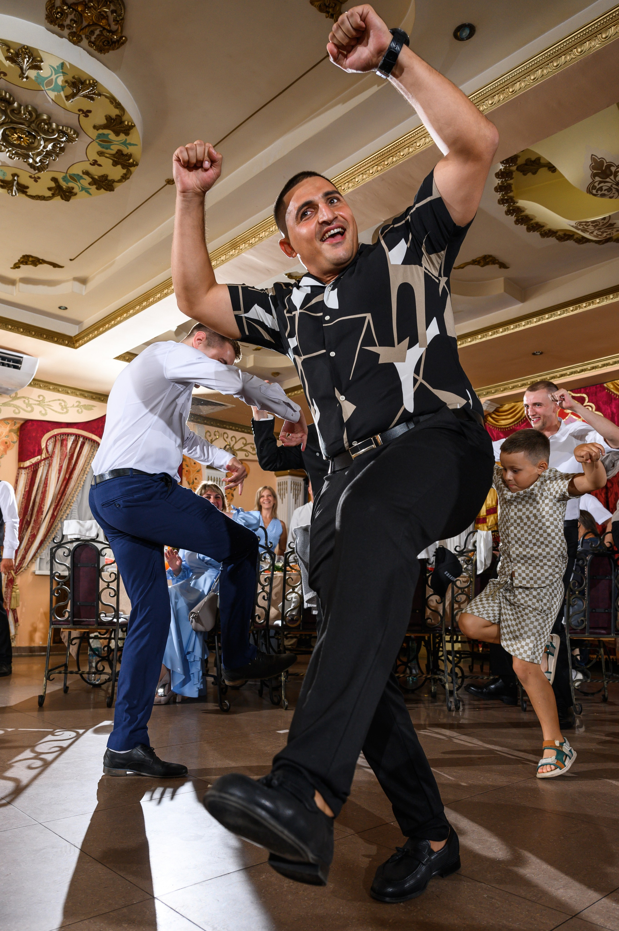 Свадебная фотосессия гостиничный комплекс Бережки Холл. Свадебный фотограф Москва Юрий Кульман