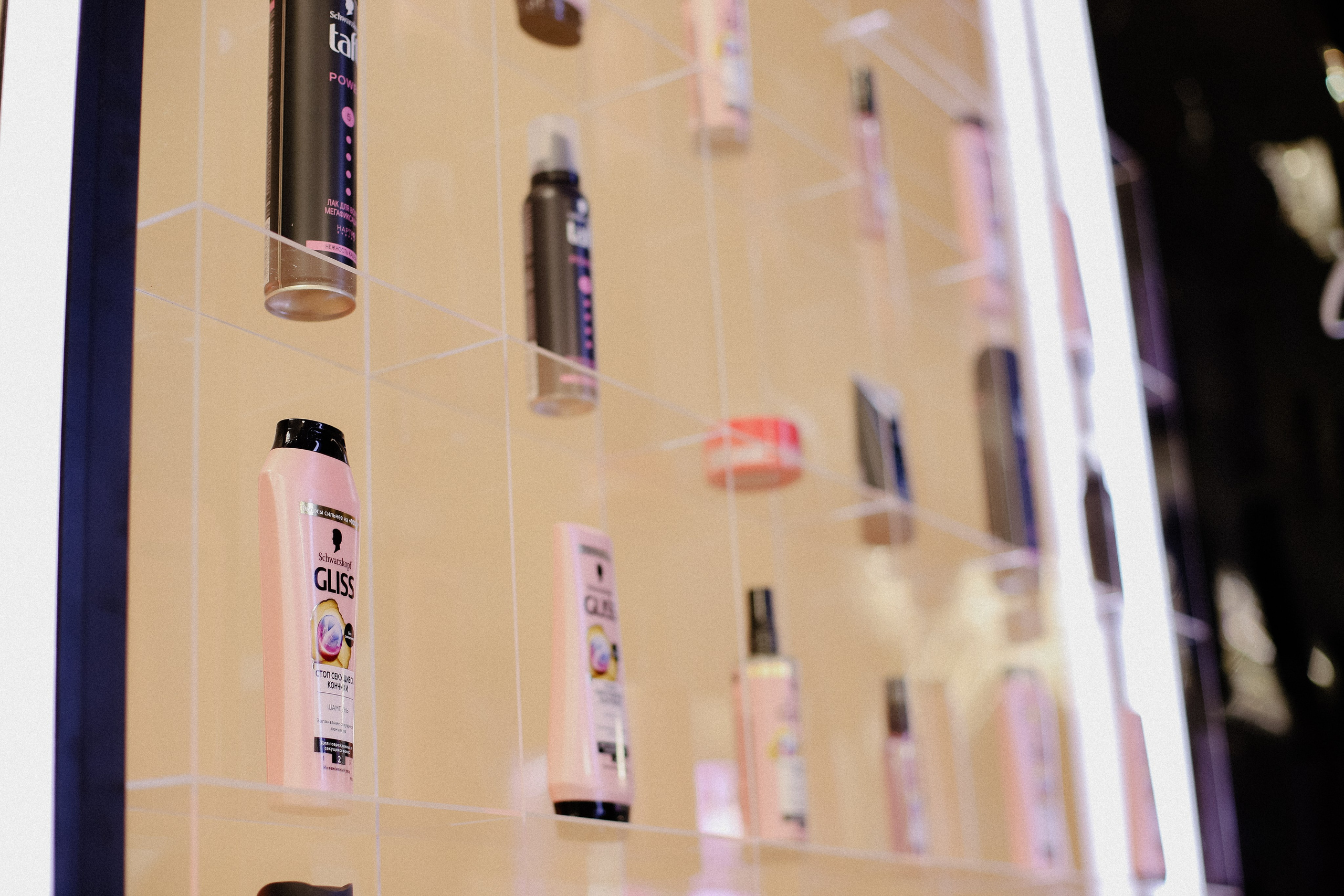 16.10 FWA зона Schwarzkopf и Perwoll. Фотограф в Алматы и Москве Даша Пушкина