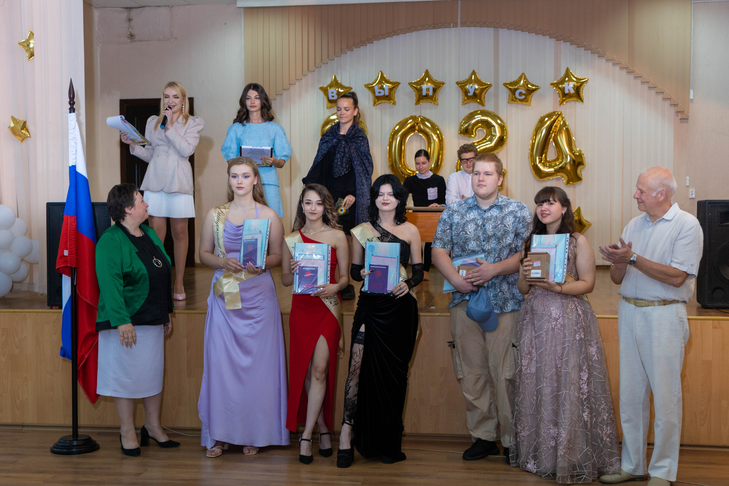 Школа № 5 Липецк. Выпускной 2024. Выпускные альбомы в Липецк