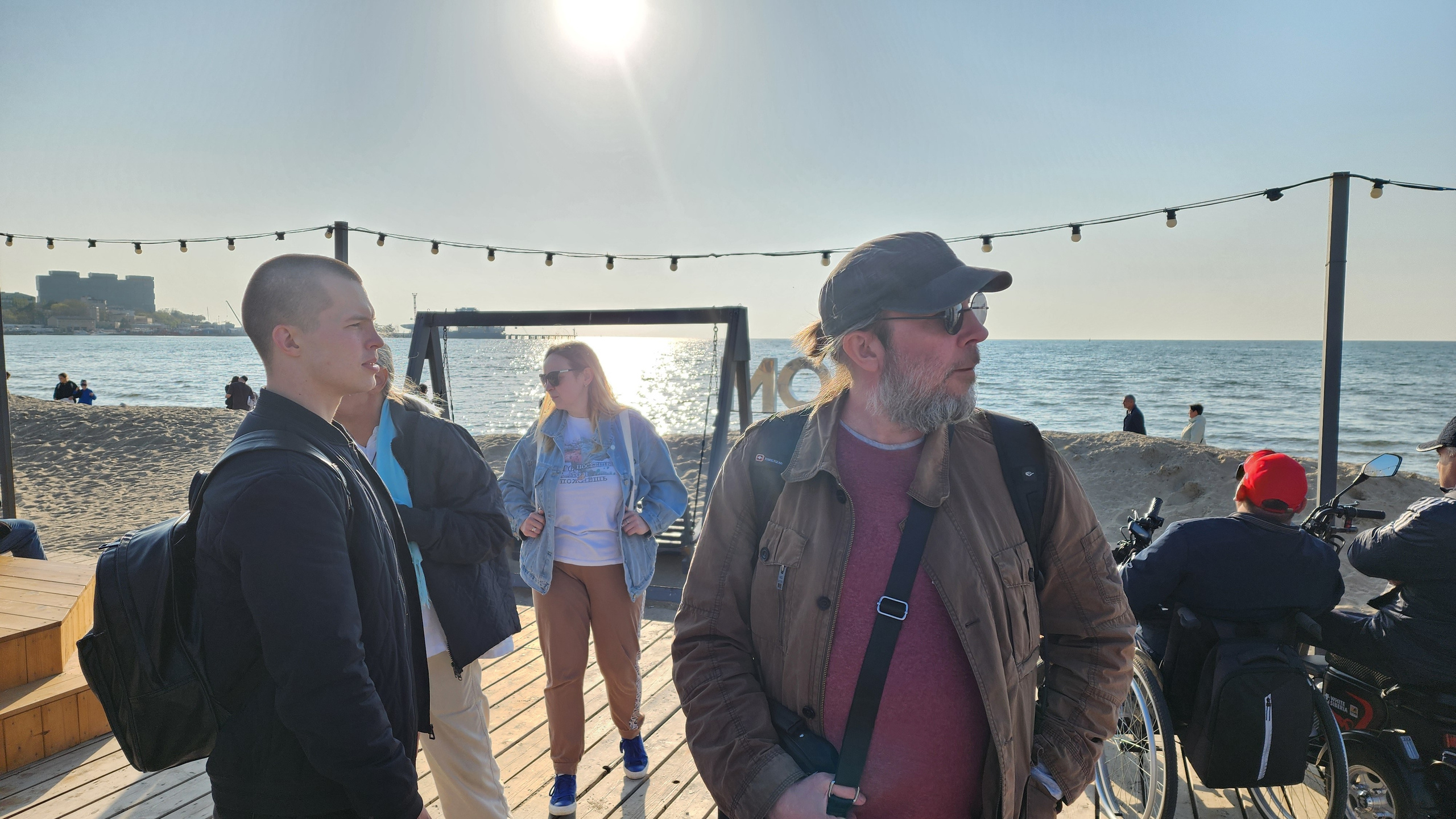 2025-04-24 Анапа: Море. Собор Отрасли