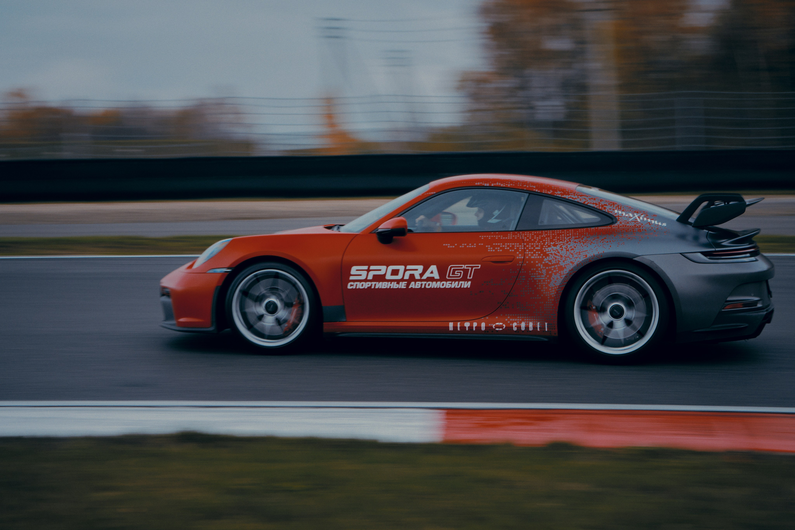 Автомобильный и коммерческий фотограф Москва