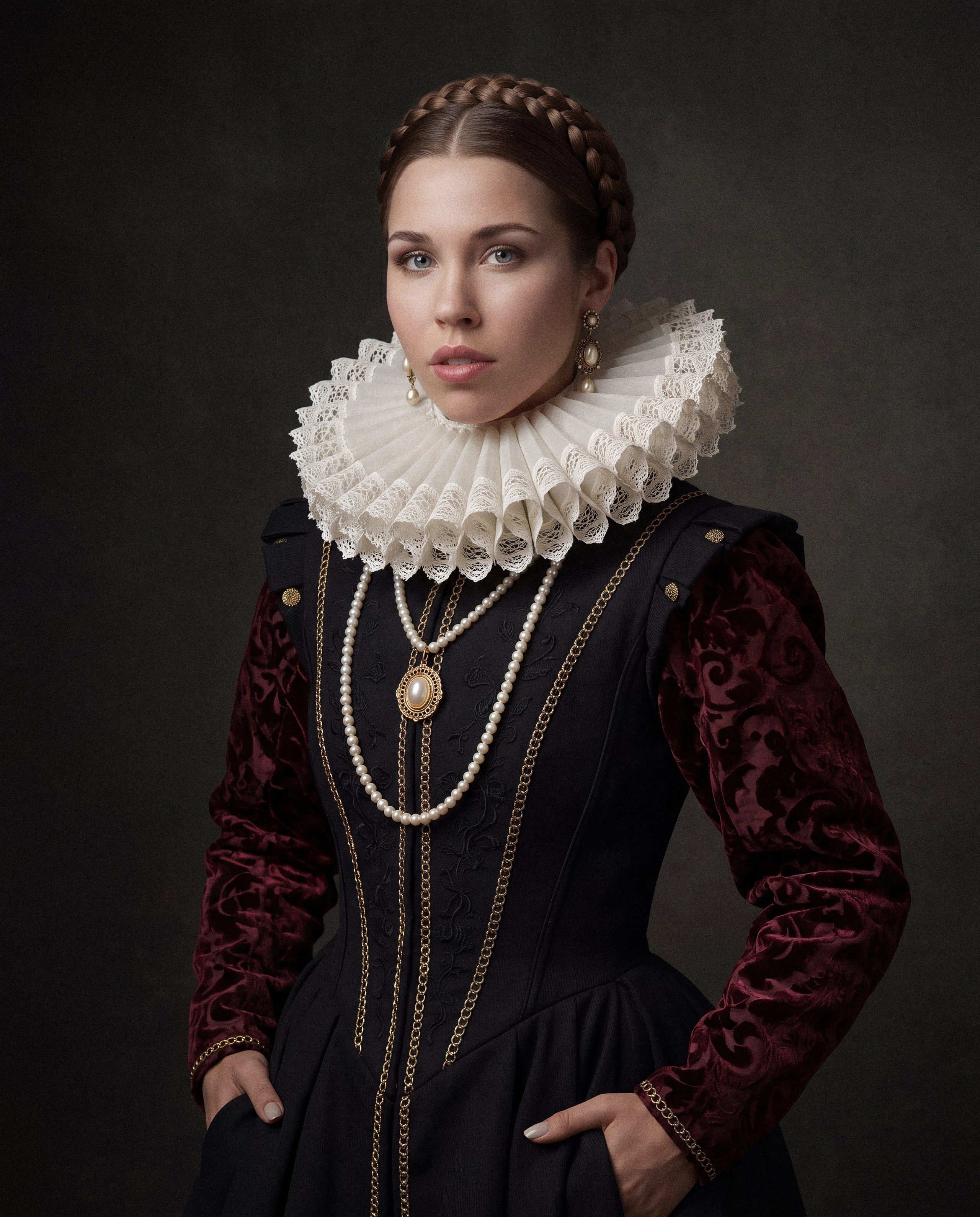 Аристократический женский портрет — художественная фотосессия в стиле Возрождения, Санкт-Петербург. Сергей Горшенин, фотограф в Санкт-Петербурге