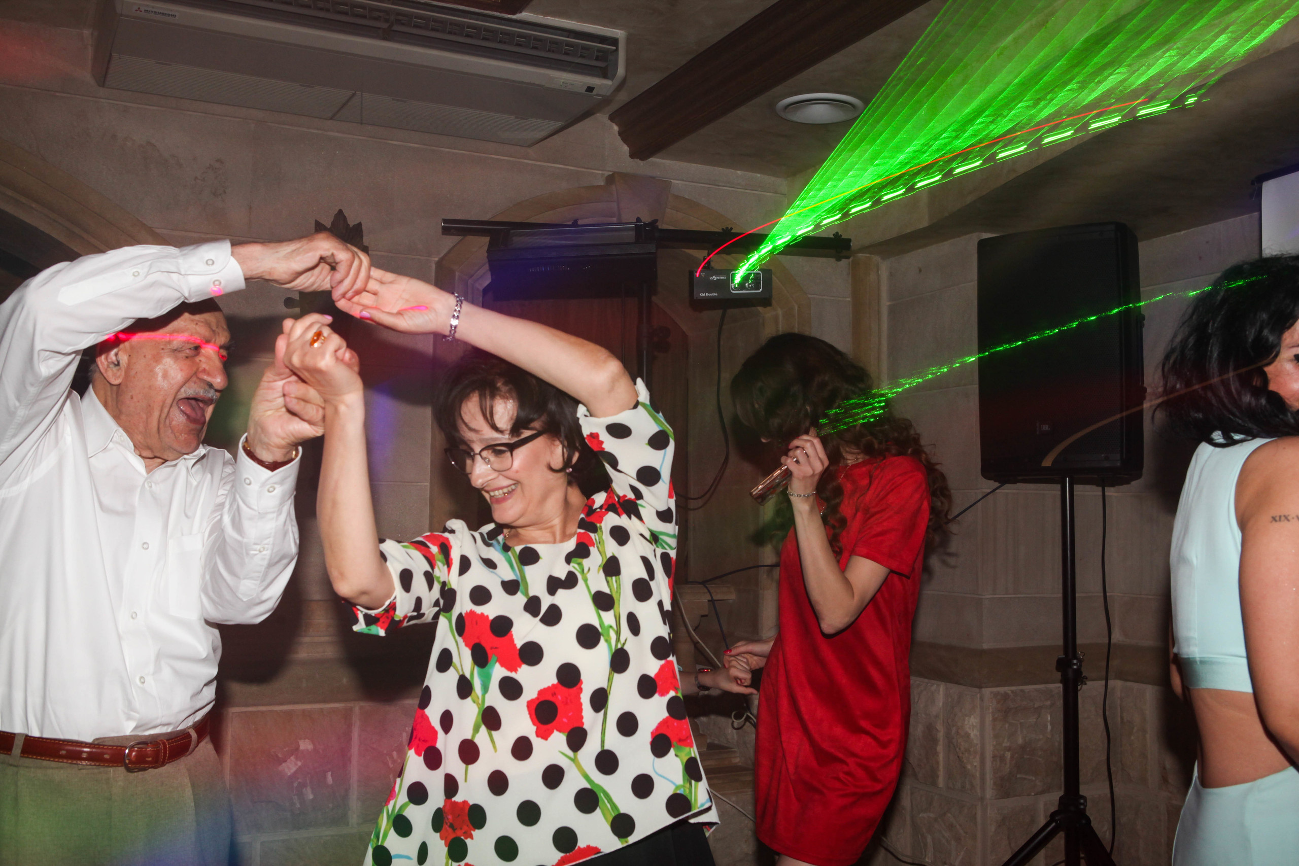 Эм и Дарья. Свадебный фотограф Кирьянов Максим. Фотографирую в Москве, Коломне, Со