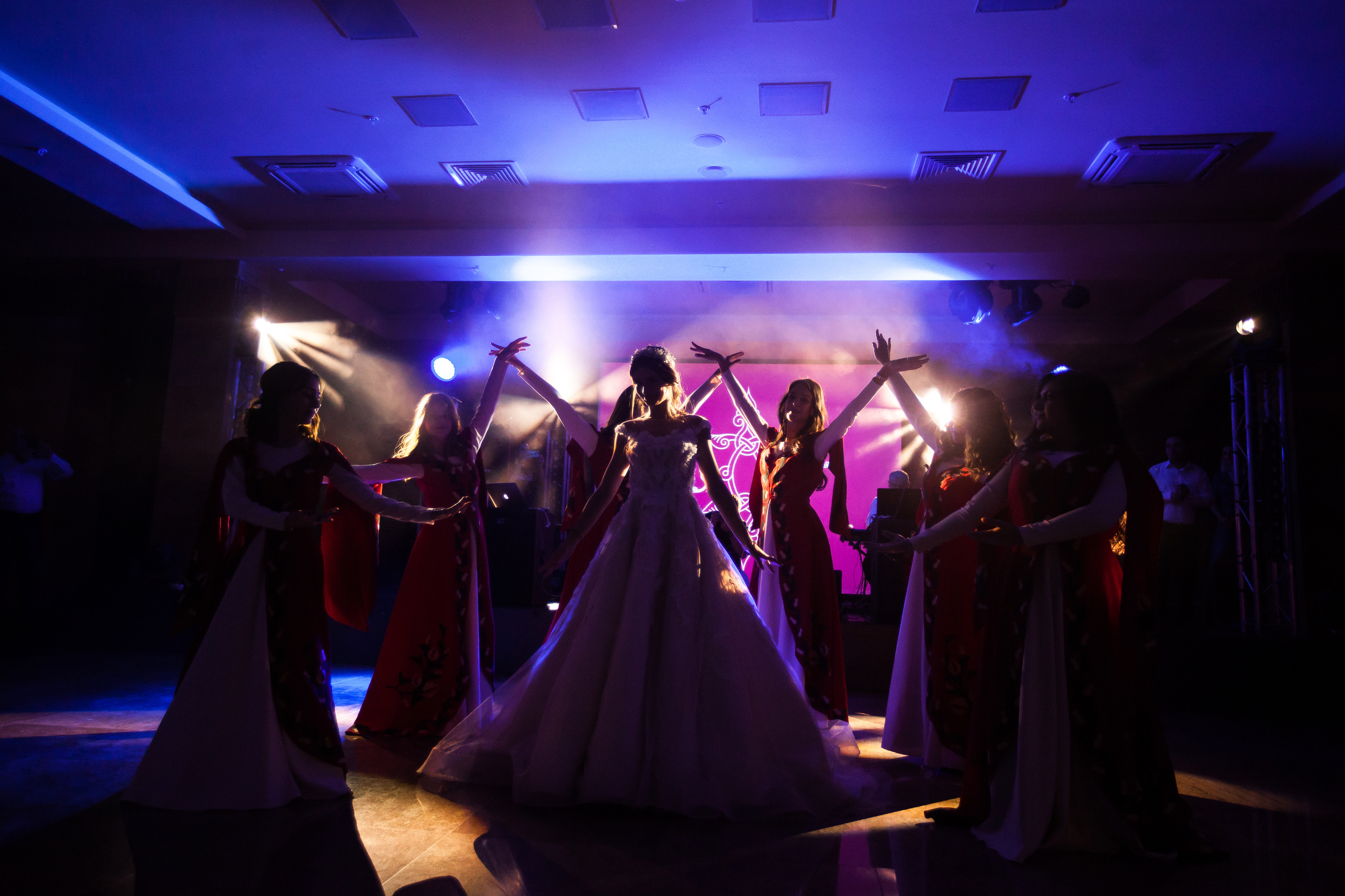 Арсен и Мария. Свадебный фотограф Кирьянов Максим. Фотографирую в Москве, Коломне, Со