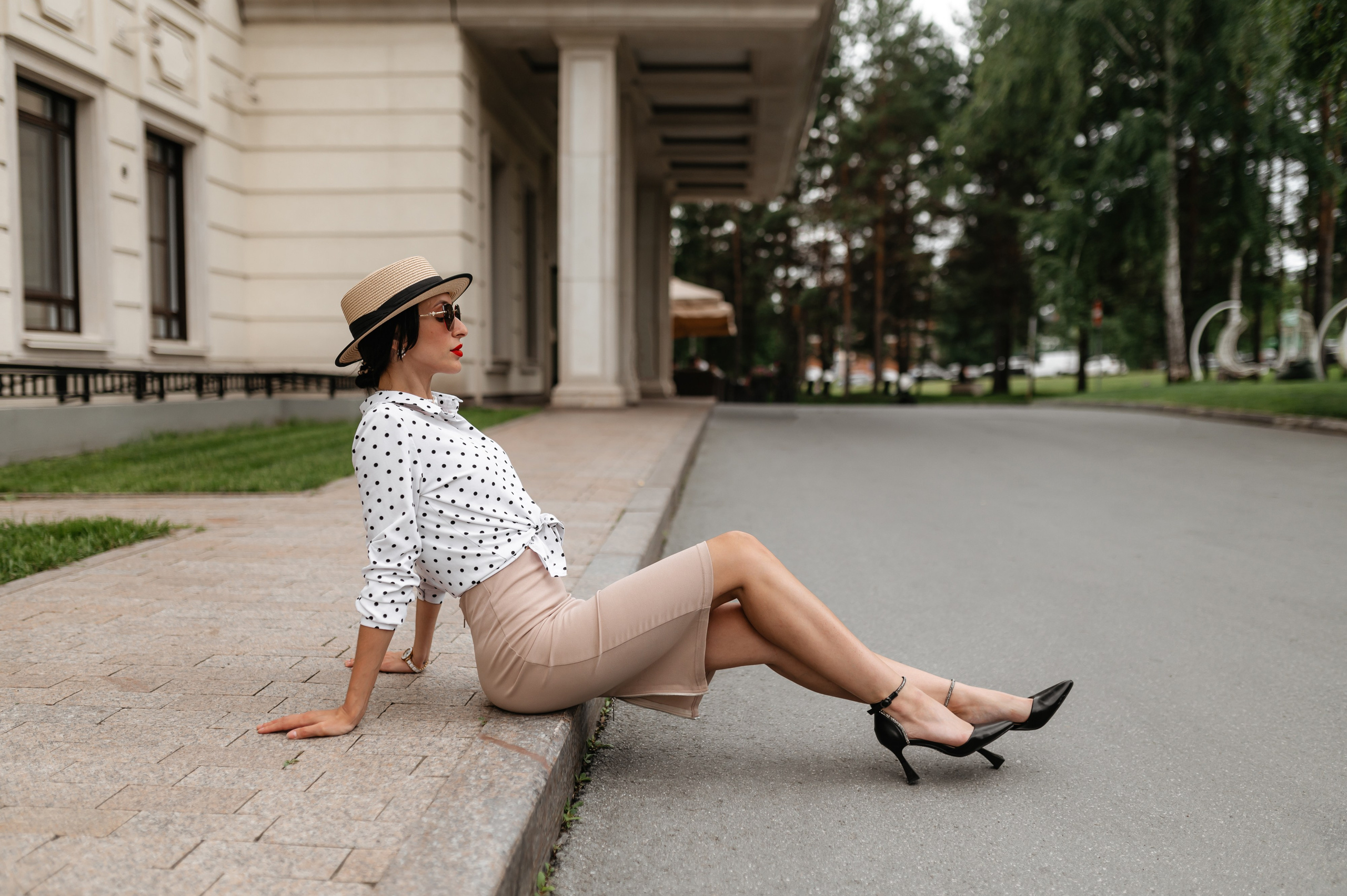 В стиле old many. Главная