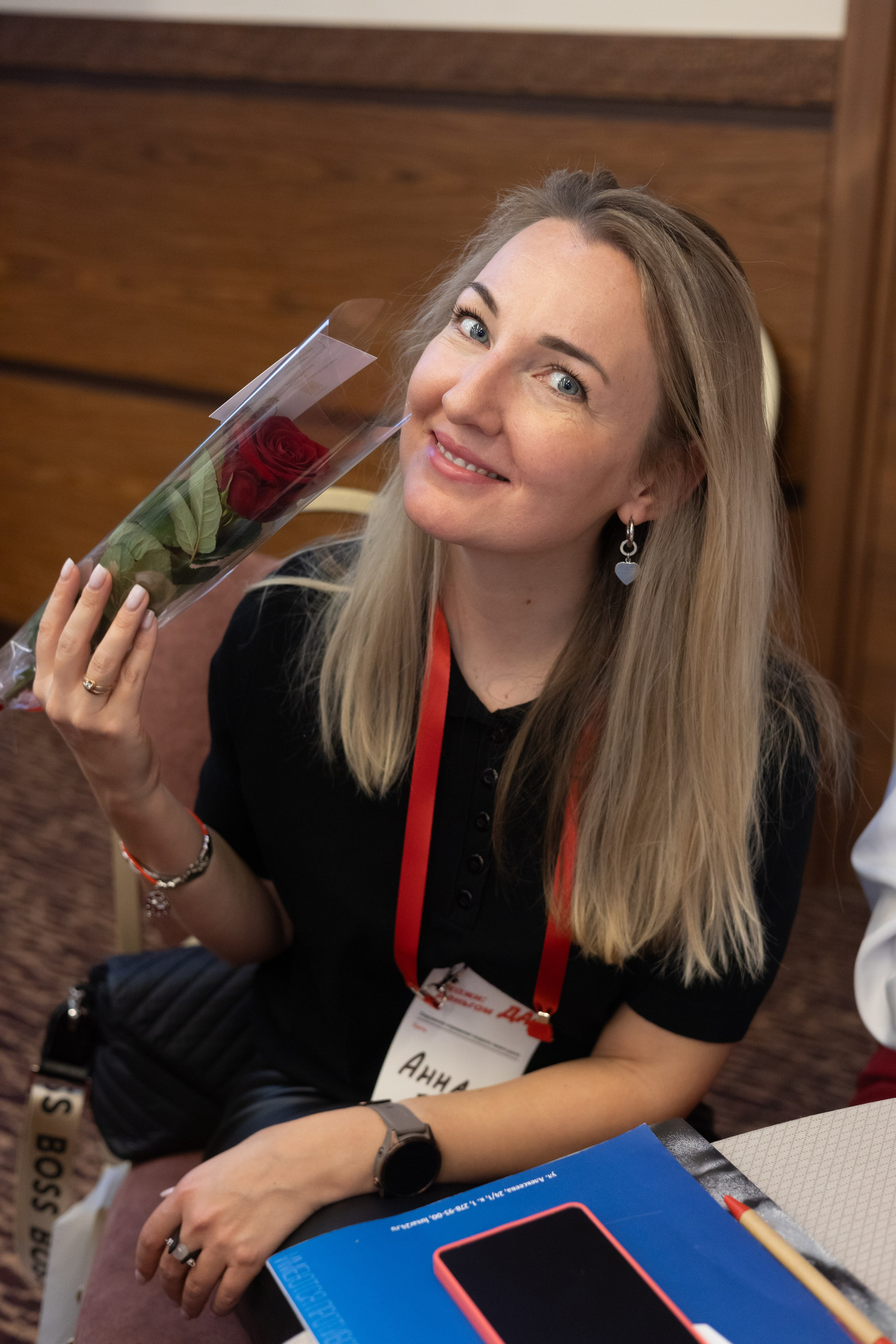 «СКАЖИ ДЕНЬГАМ ДА». Фотограф Красноярск съемки лавстори, фотосессия в студии, портретная съемка, творческие фотосессии