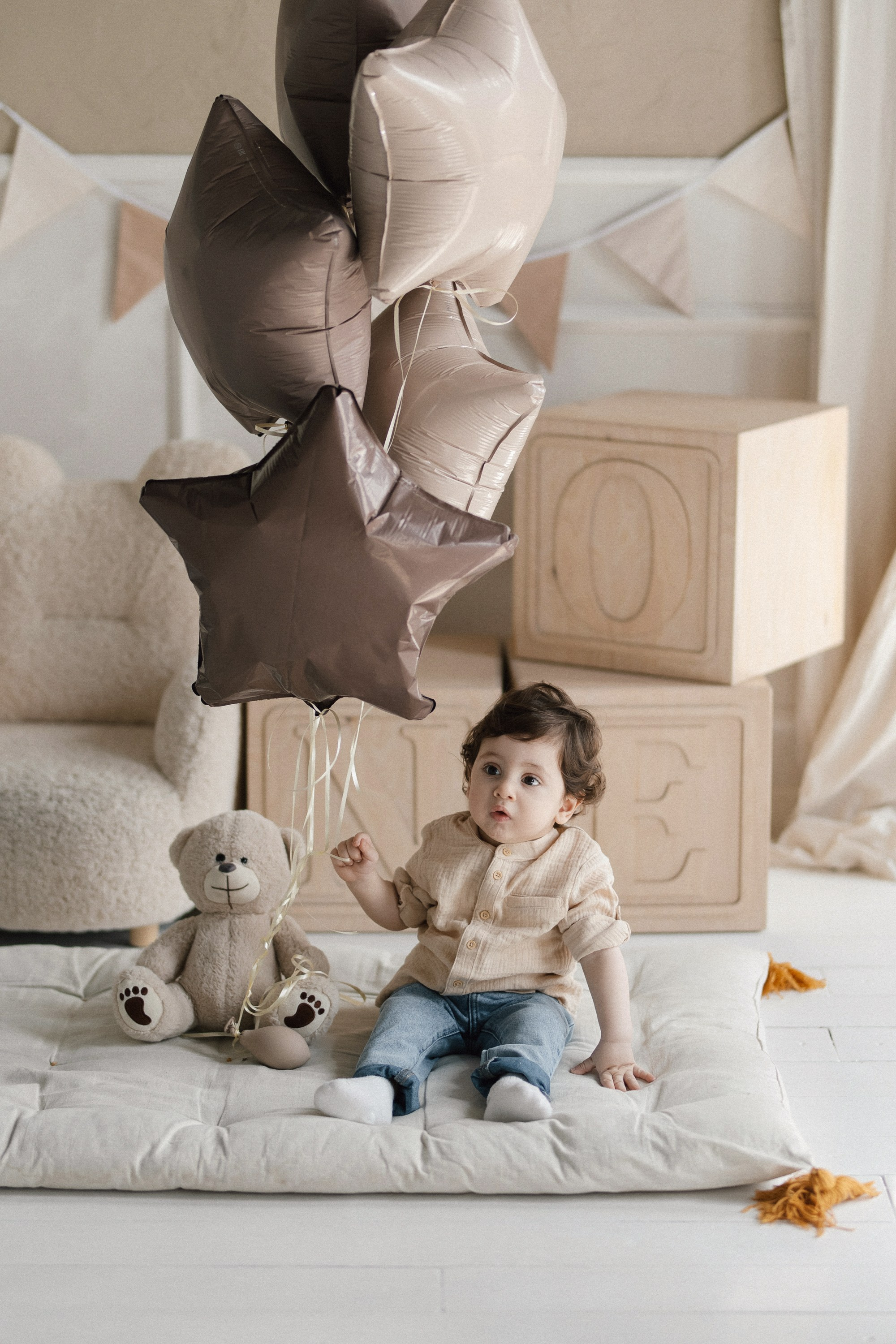 СВЕТА, АЙК И АРТУР ` 24. Maria Startseva Photo