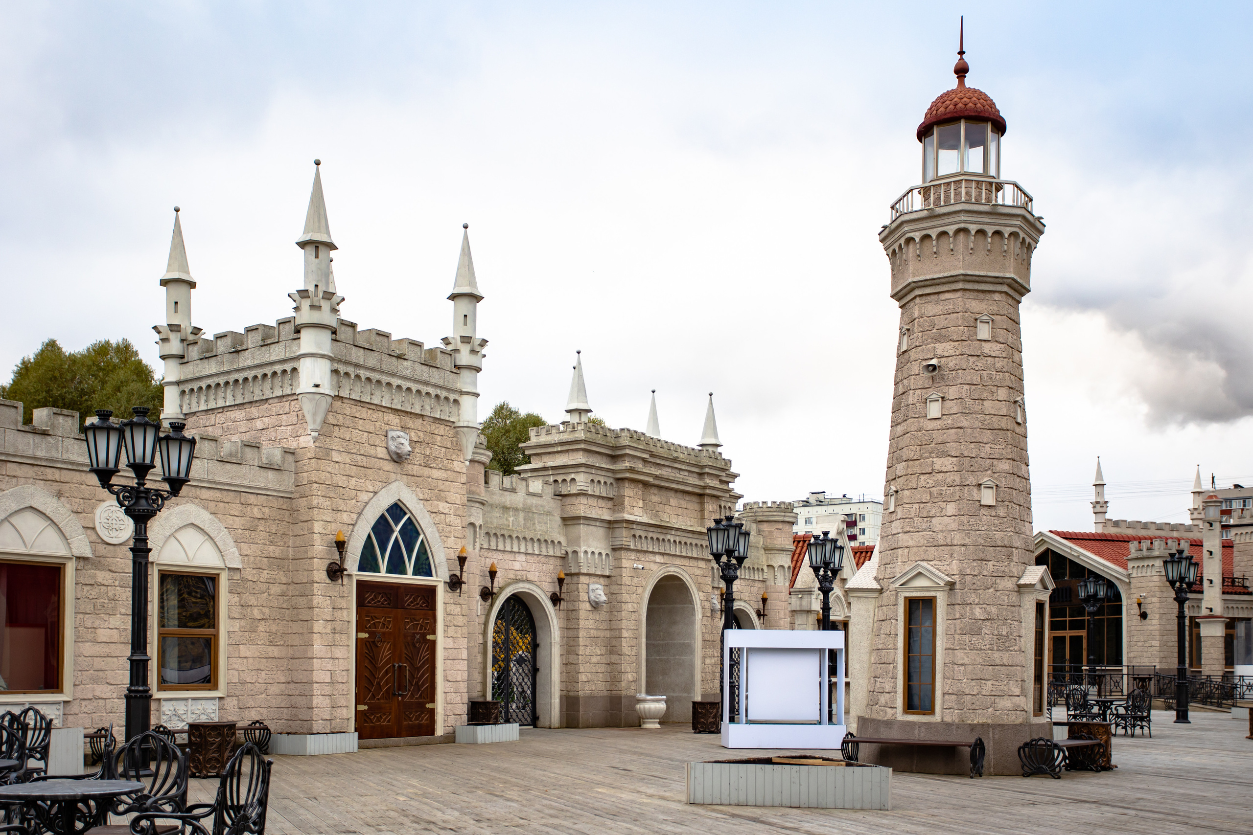 Замок в Гольяново