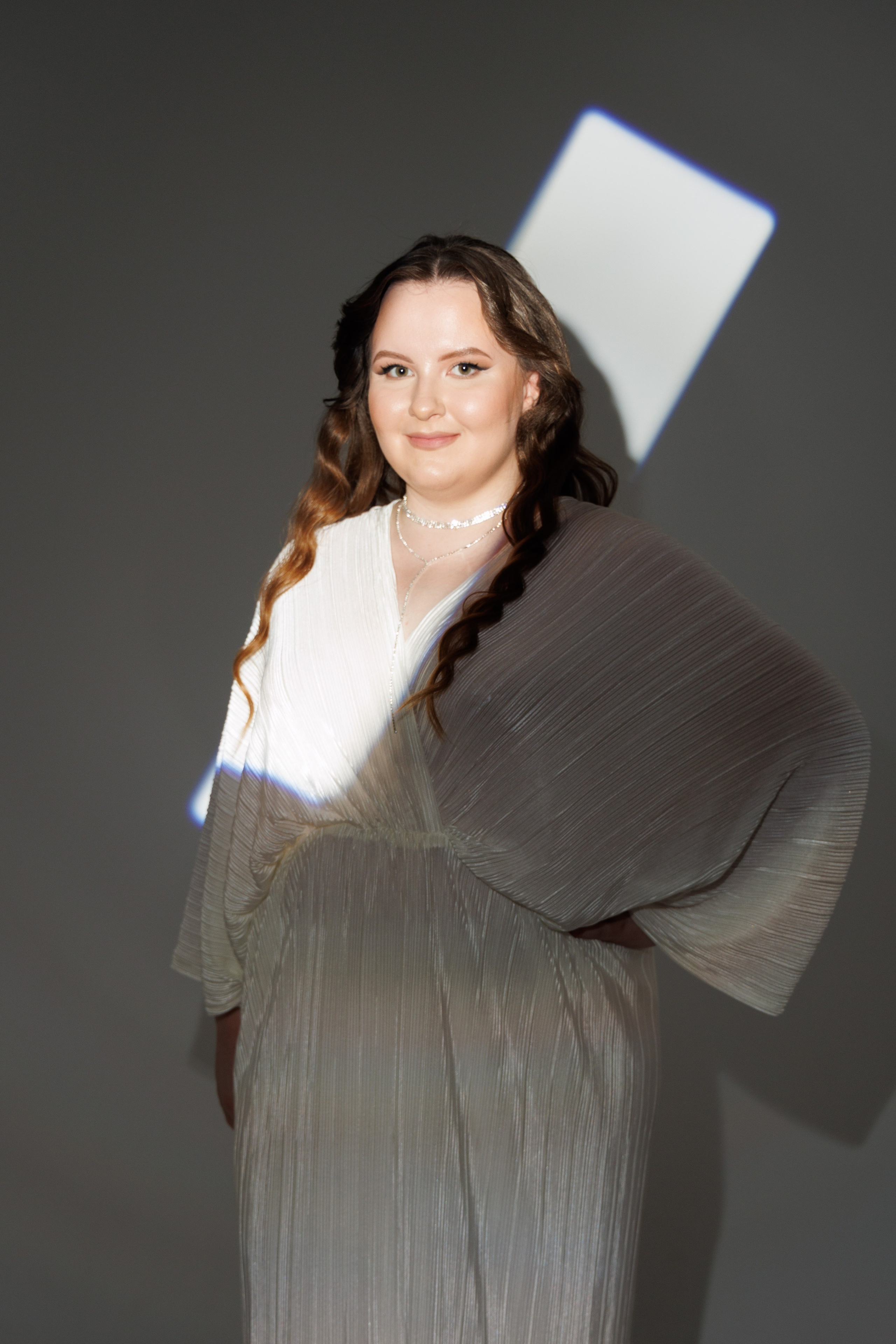 Фотосессия ко дню рождения в студии Гуково фотограф Григорий Новиков фото видео съёмка novikov.foto. Фотограф Гуково Григорий Новиков novikov.foto