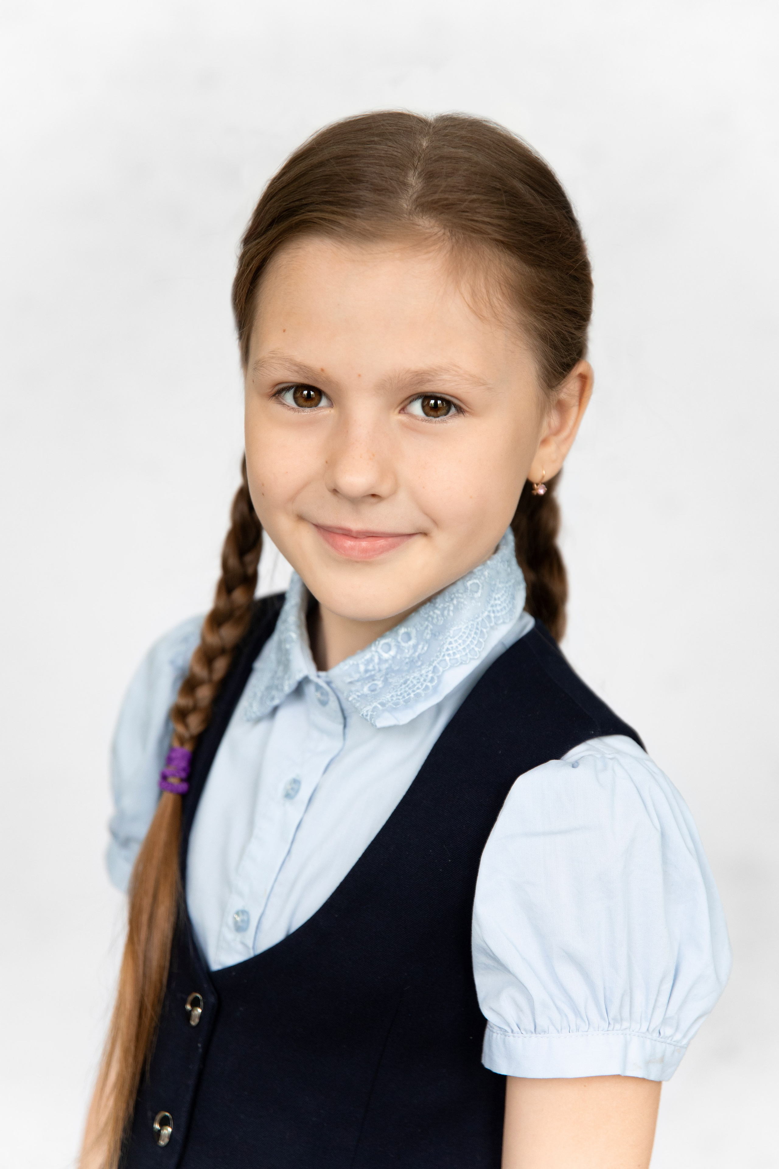 Школьный портрет. Начальная школа. Фотограф в Москве Надуева Татьяна. Женский портрет, детский портрет, с