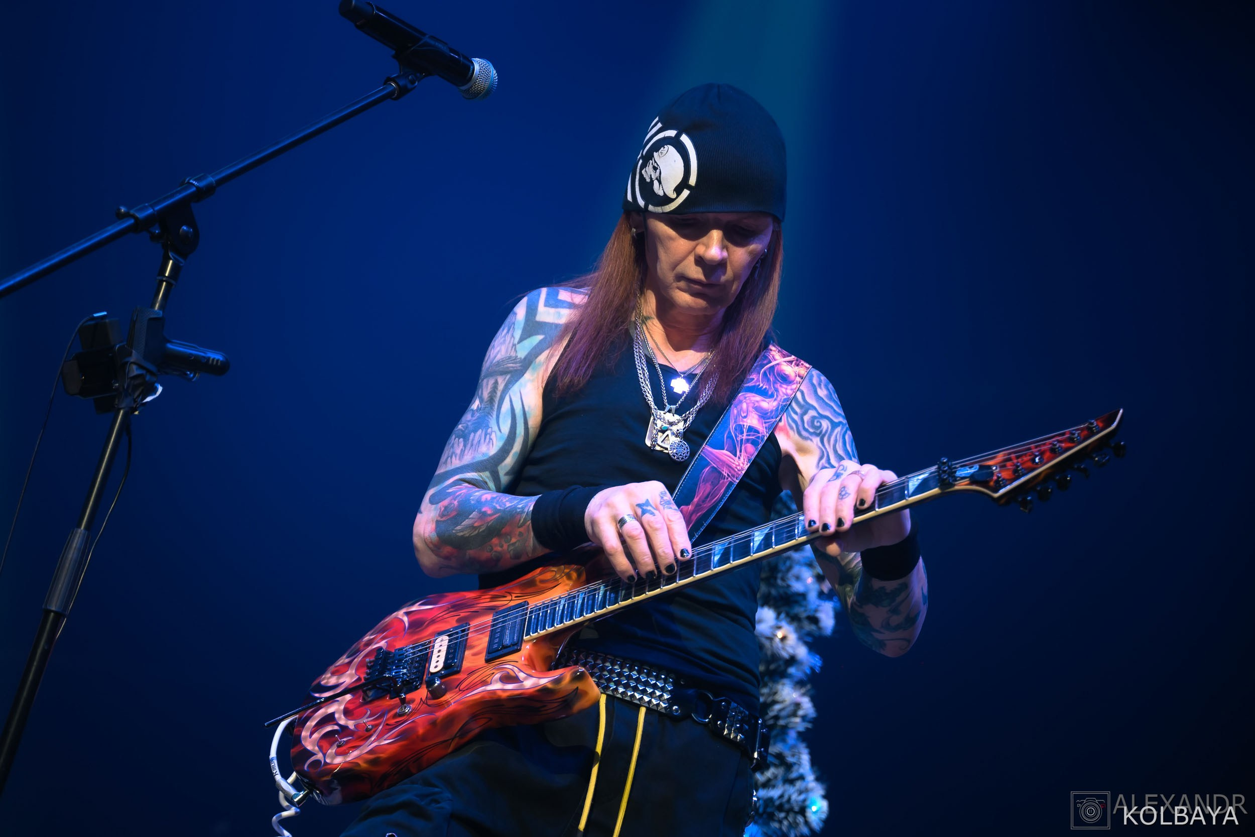 Фоторепортаж с Метал-Елки 2026. Концертный и театральный репортажный фотограф в Москве Александр Колбая