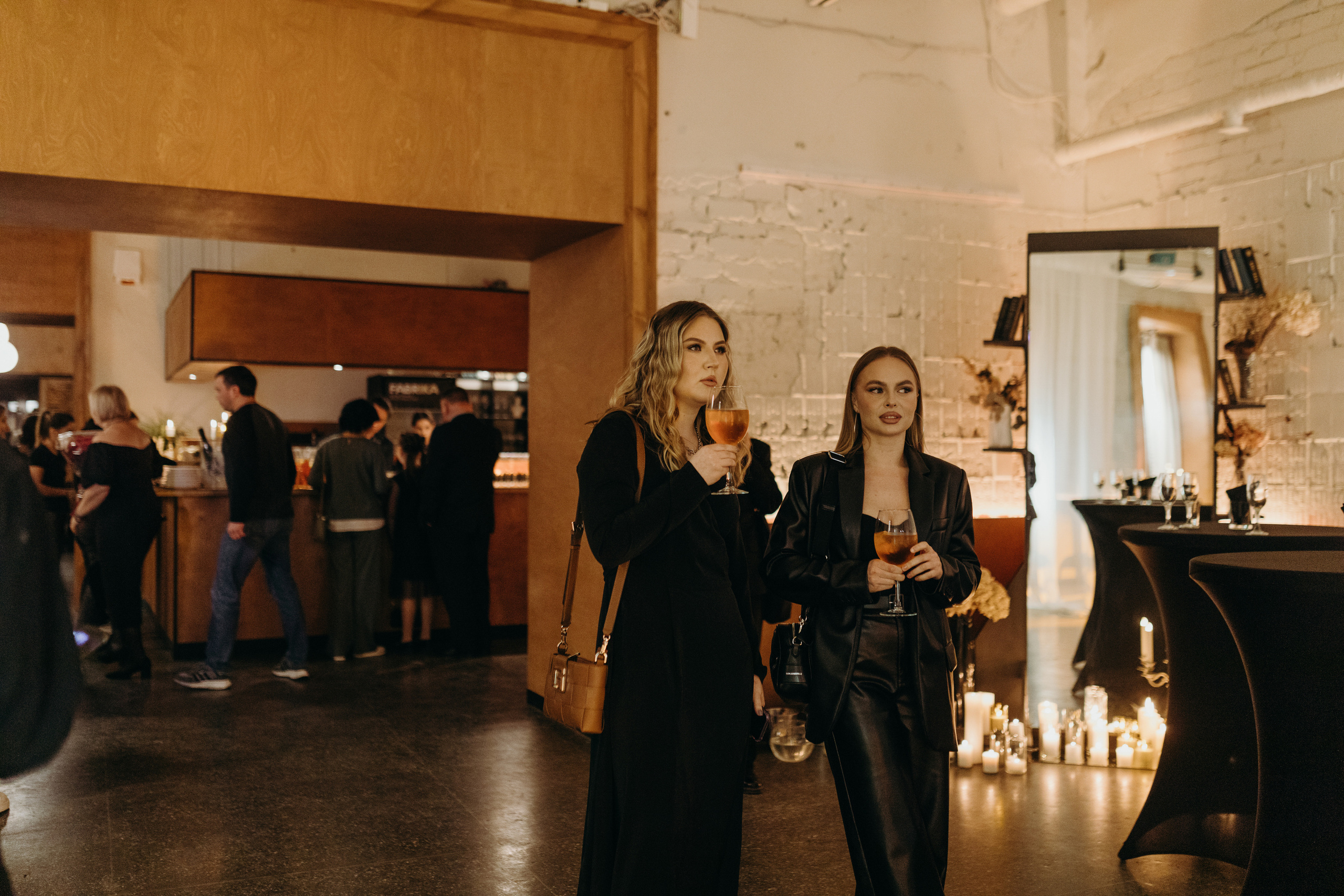 Карина и Стас. Эстетичный свадебный репортаж в любом городе страны