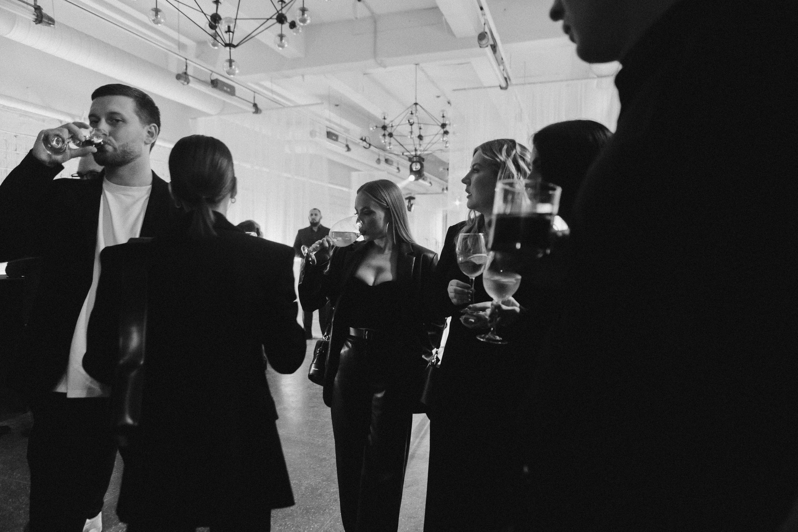 Карина и Стас. Эстетичный свадебный репортаж в любом городе страны