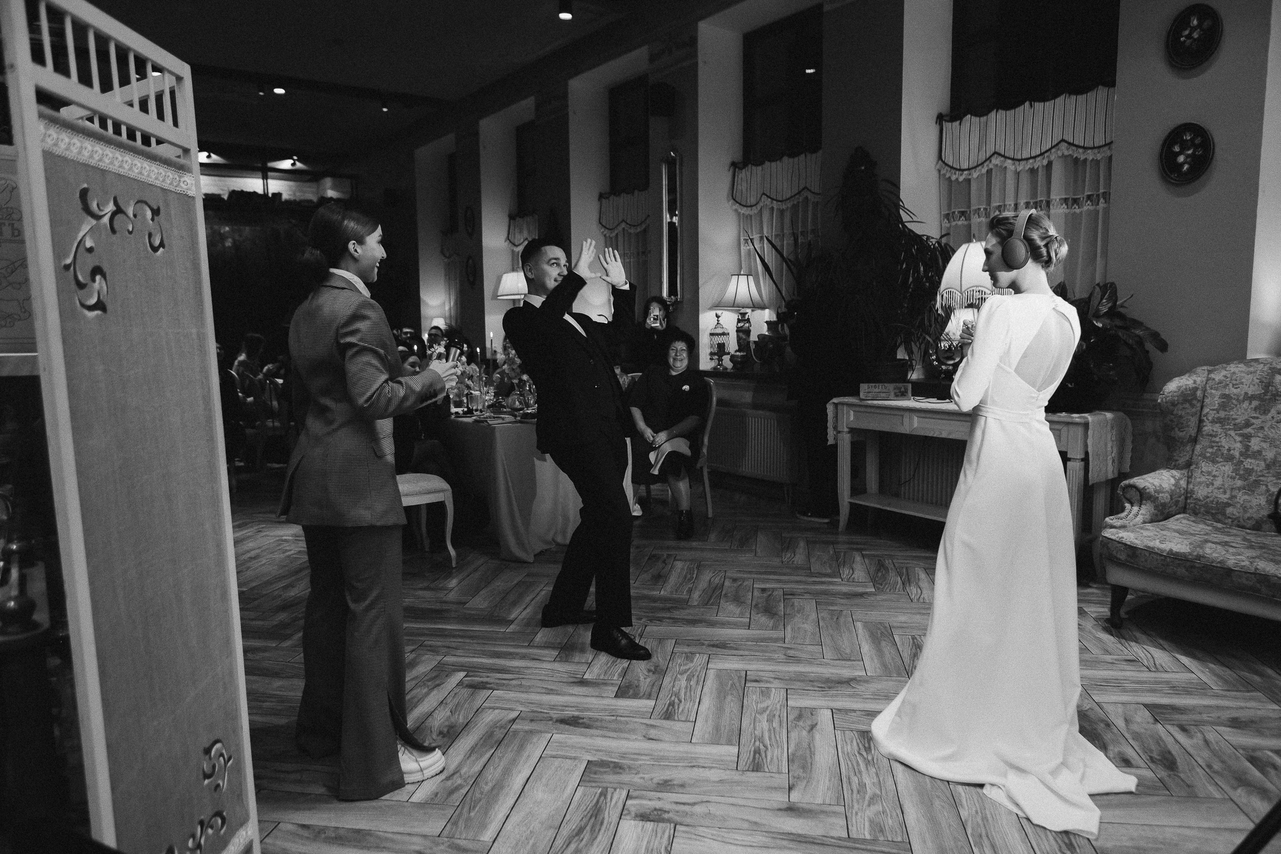 Ксюша и Никита. Эстетичный свадебный репортаж в любом городе страны