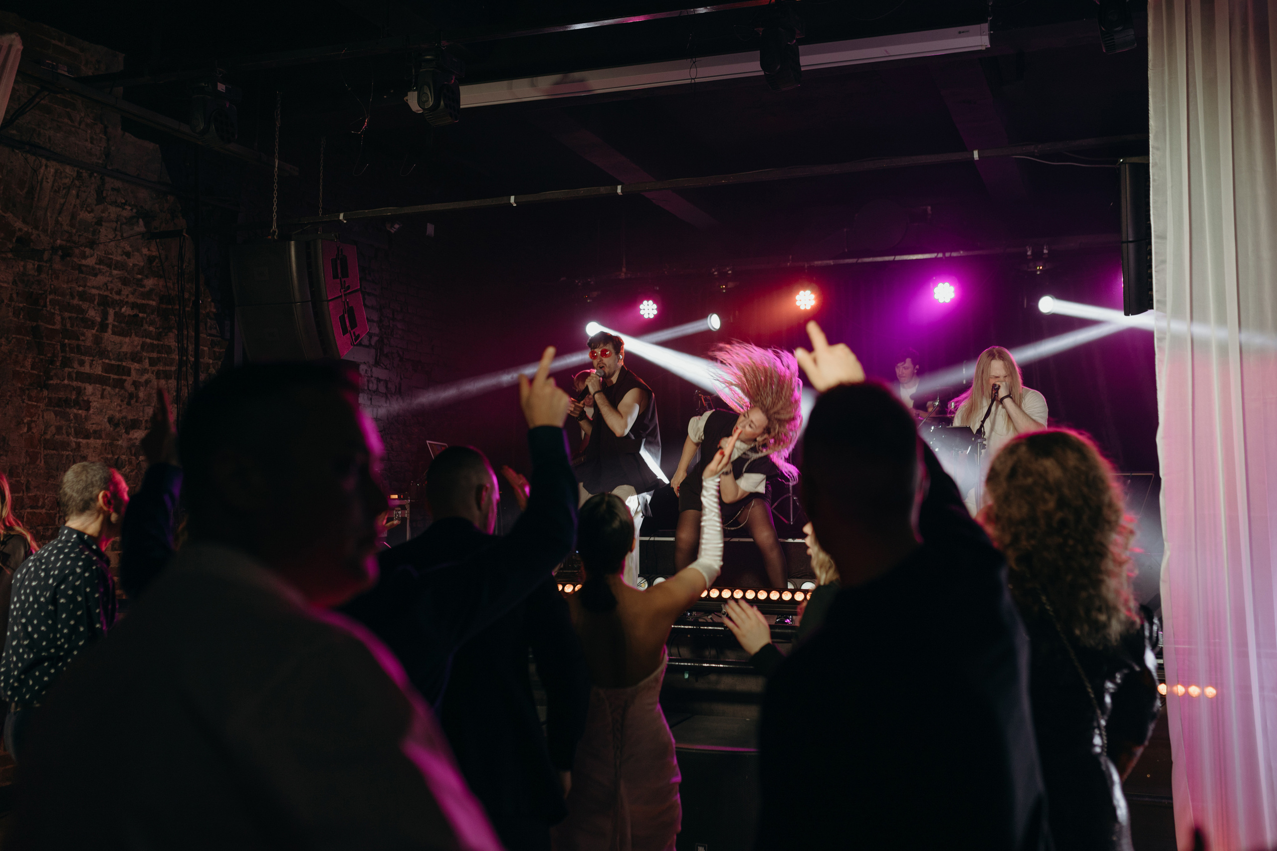 Карина и Стас. Эстетичный свадебный репортаж в любом городе страны