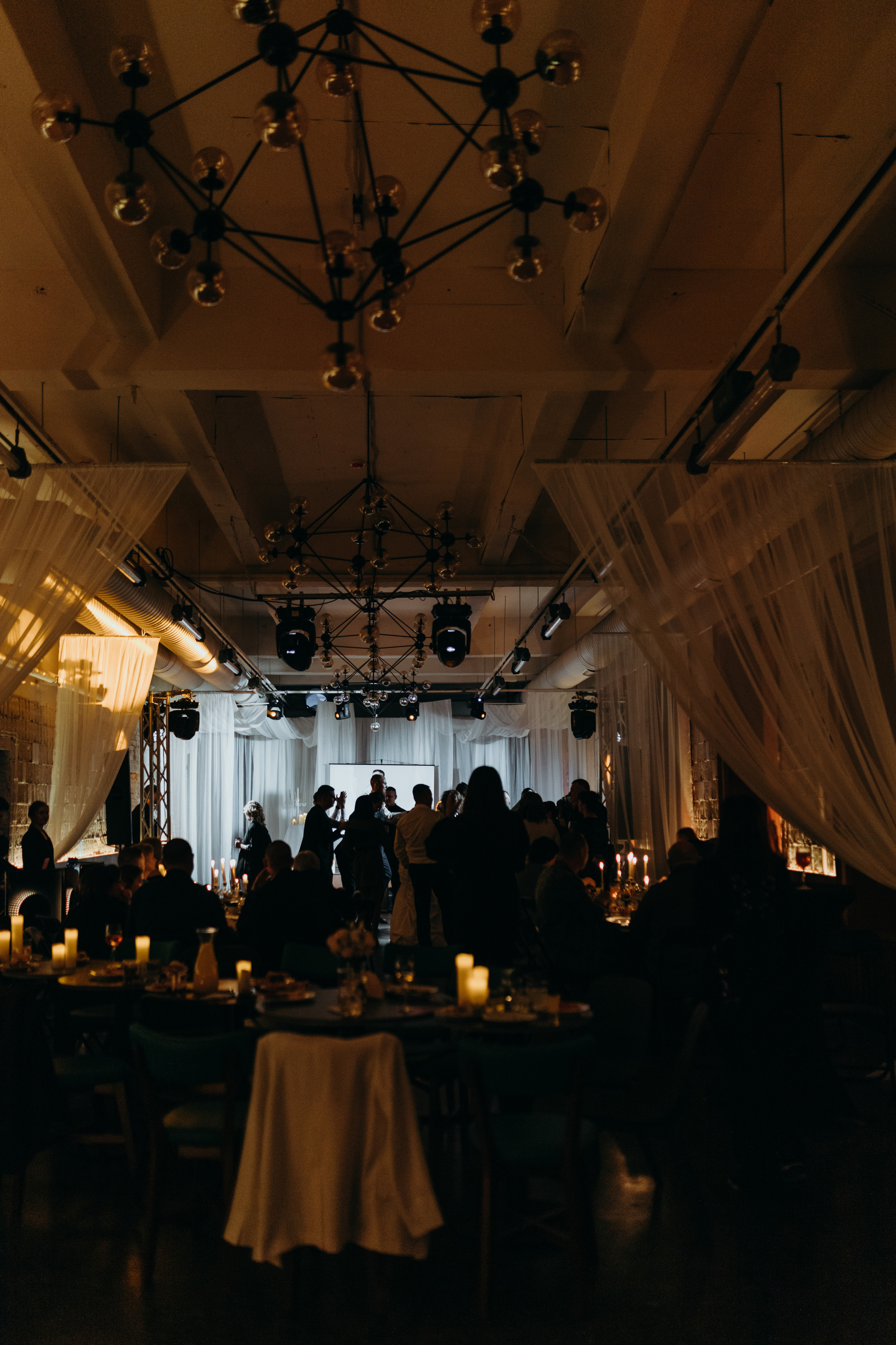 Карина и Стас. Эстетичный свадебный репортаж в любом городе страны