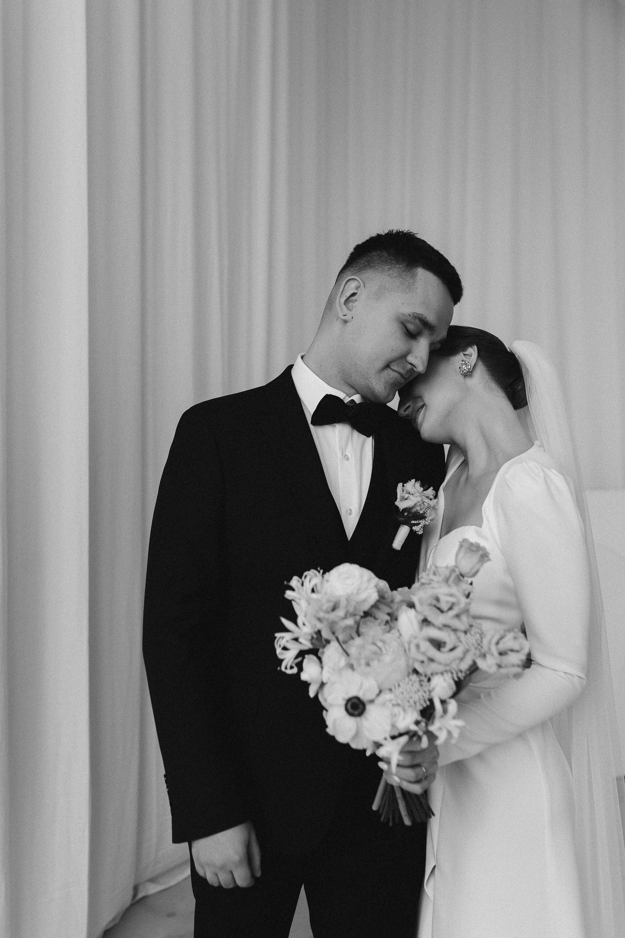 Ксюша и Никита. Эстетичный свадебный репортаж в любом городе страны