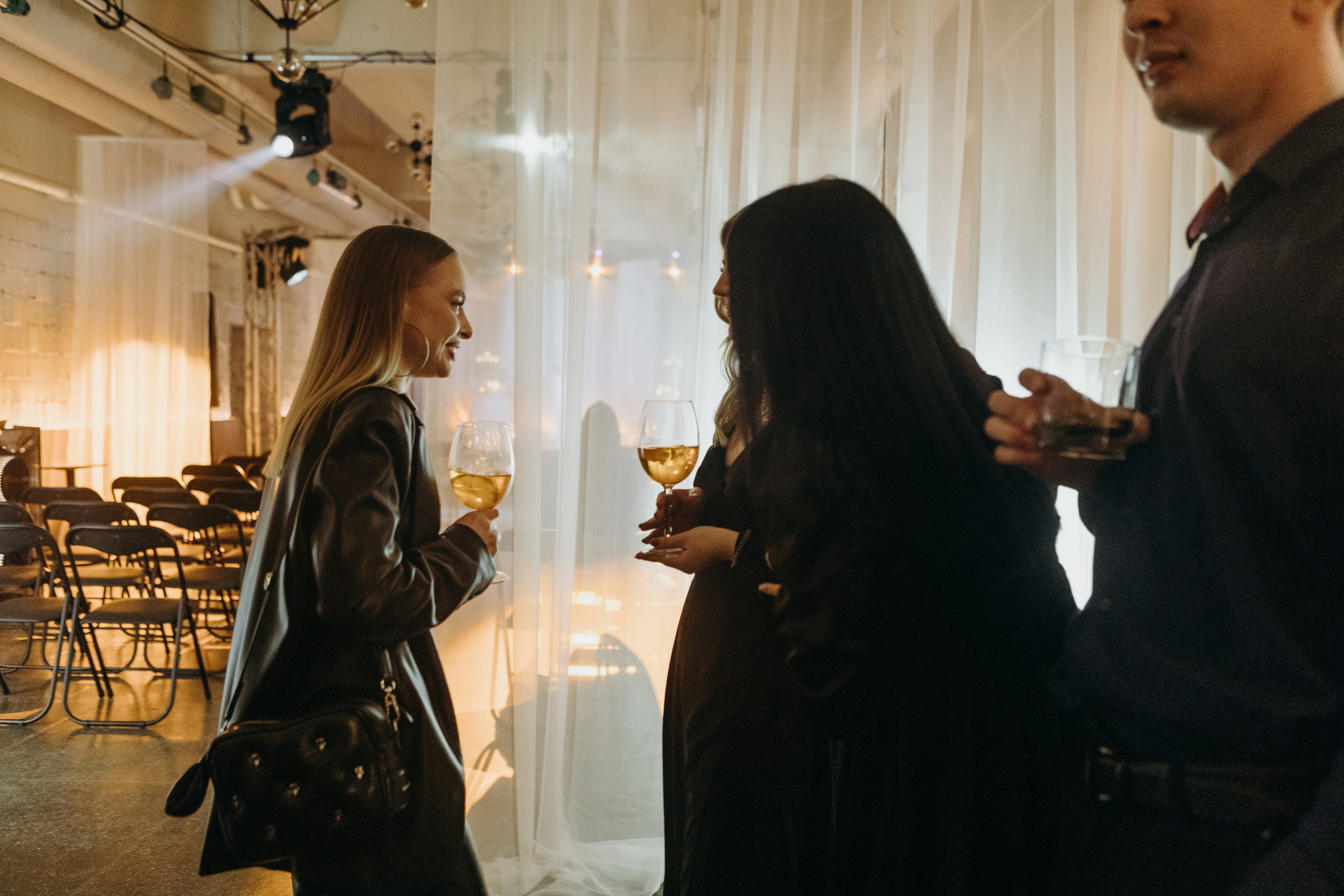 Карина и Стас. Эстетичный свадебный репортаж в любом городе страны