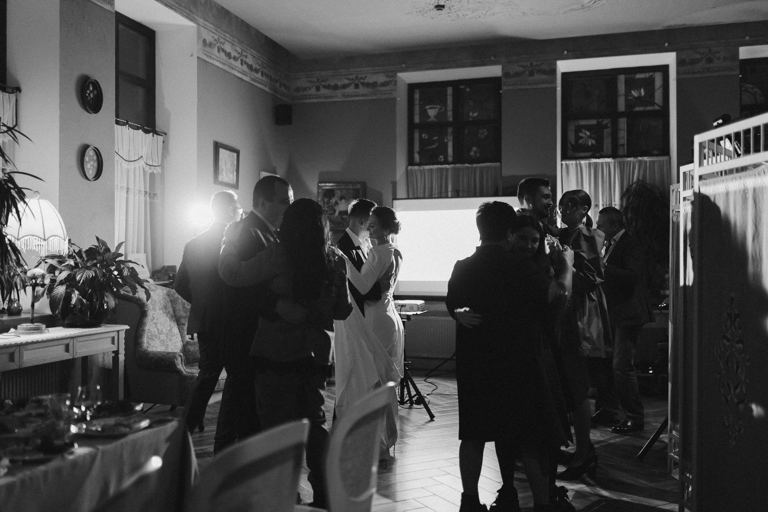 Ксюша и Никита. Эстетичный свадебный репортаж в любом городе страны