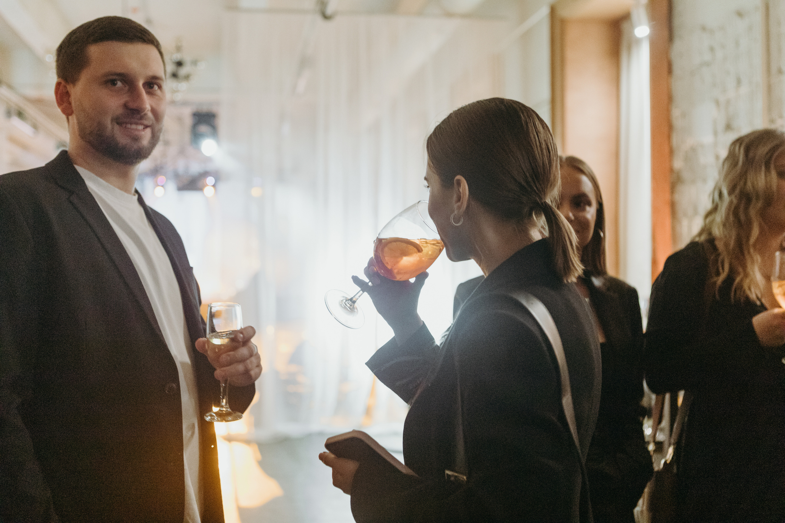 Карина и Стас. Эстетичный свадебный репортаж в любом городе страны