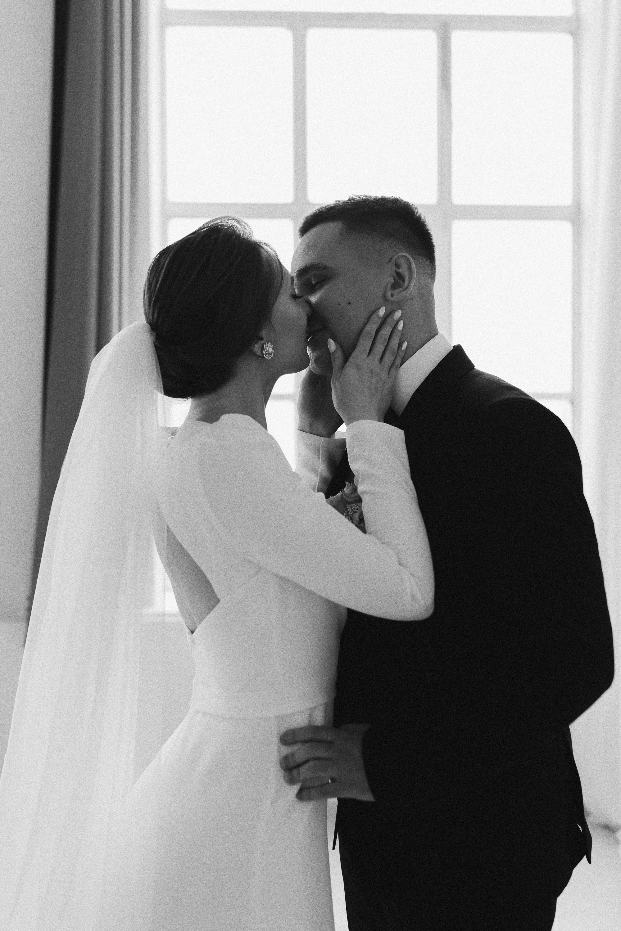 Ксюша и Никита. Эстетичный свадебный репортаж в любом городе страны