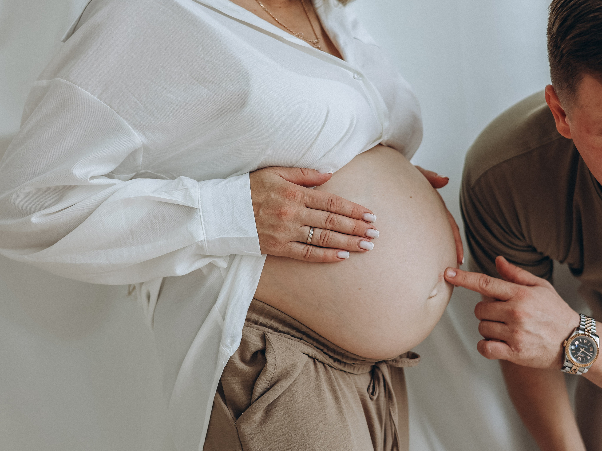 Семейная фотосессия, фотосессия беременности, фотостудия Вилла Нина, Villa Nina г. Екатеринбург. Семейный и детский фотограф в  г. Екатеринбурге Холодова Юлия