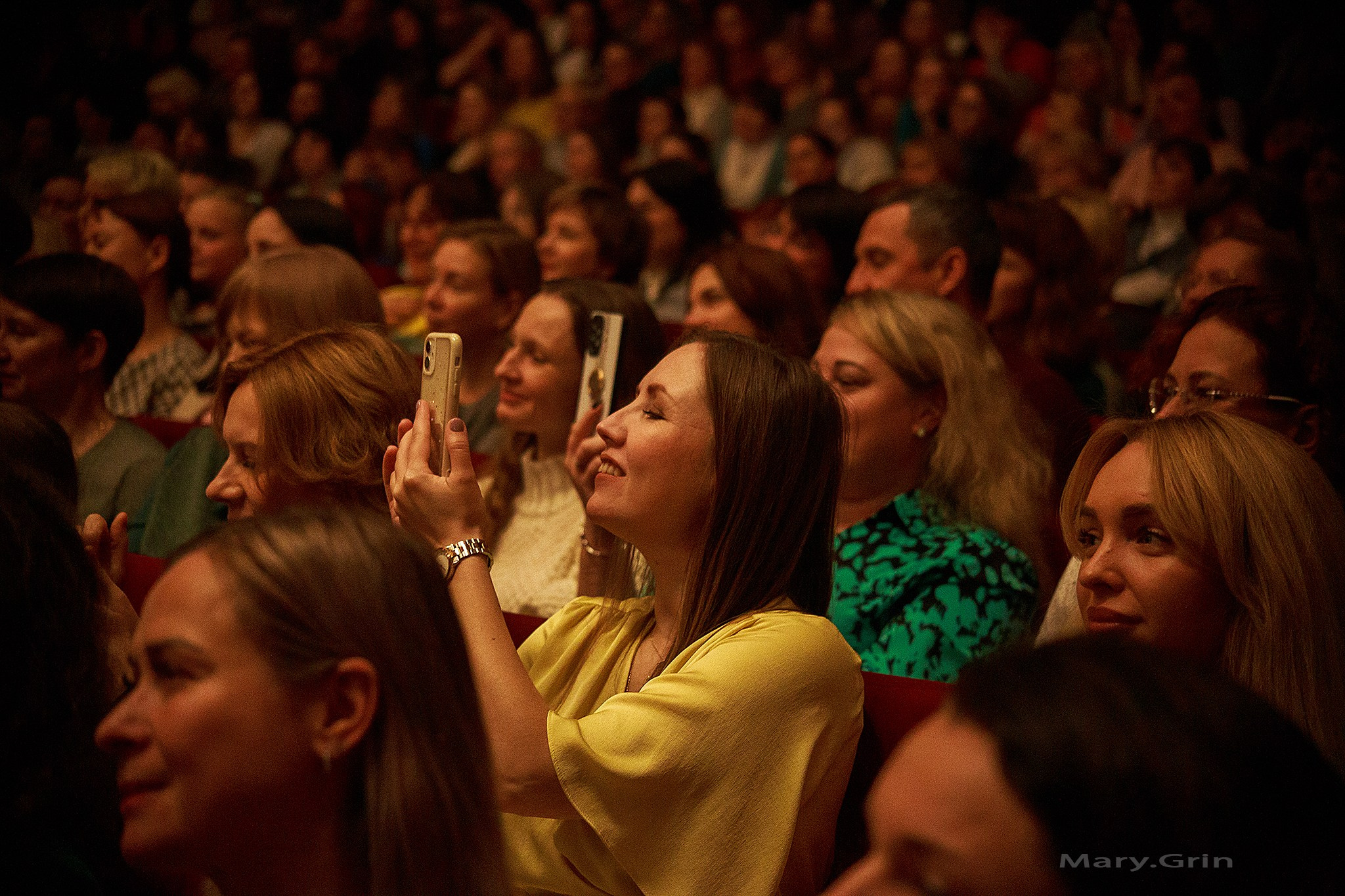 Ольга Савельева. Моноспектакль «Шпаргалка». Детский и семейный фотограф, фотограф мероприятий Нижний Новгород