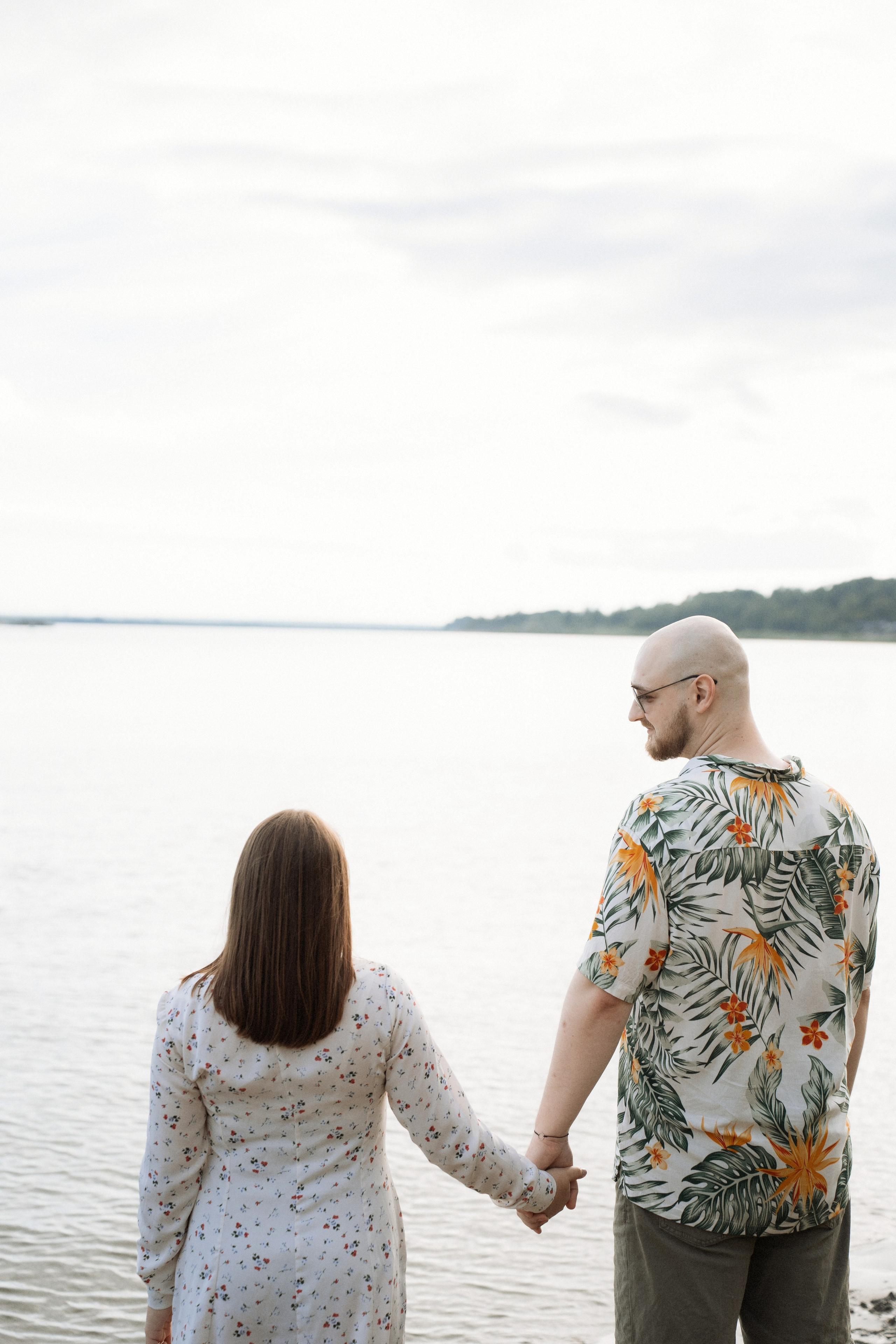 Алена и Максим. Фотосессия на реке. Яна Орехова. Фотограф в Томске