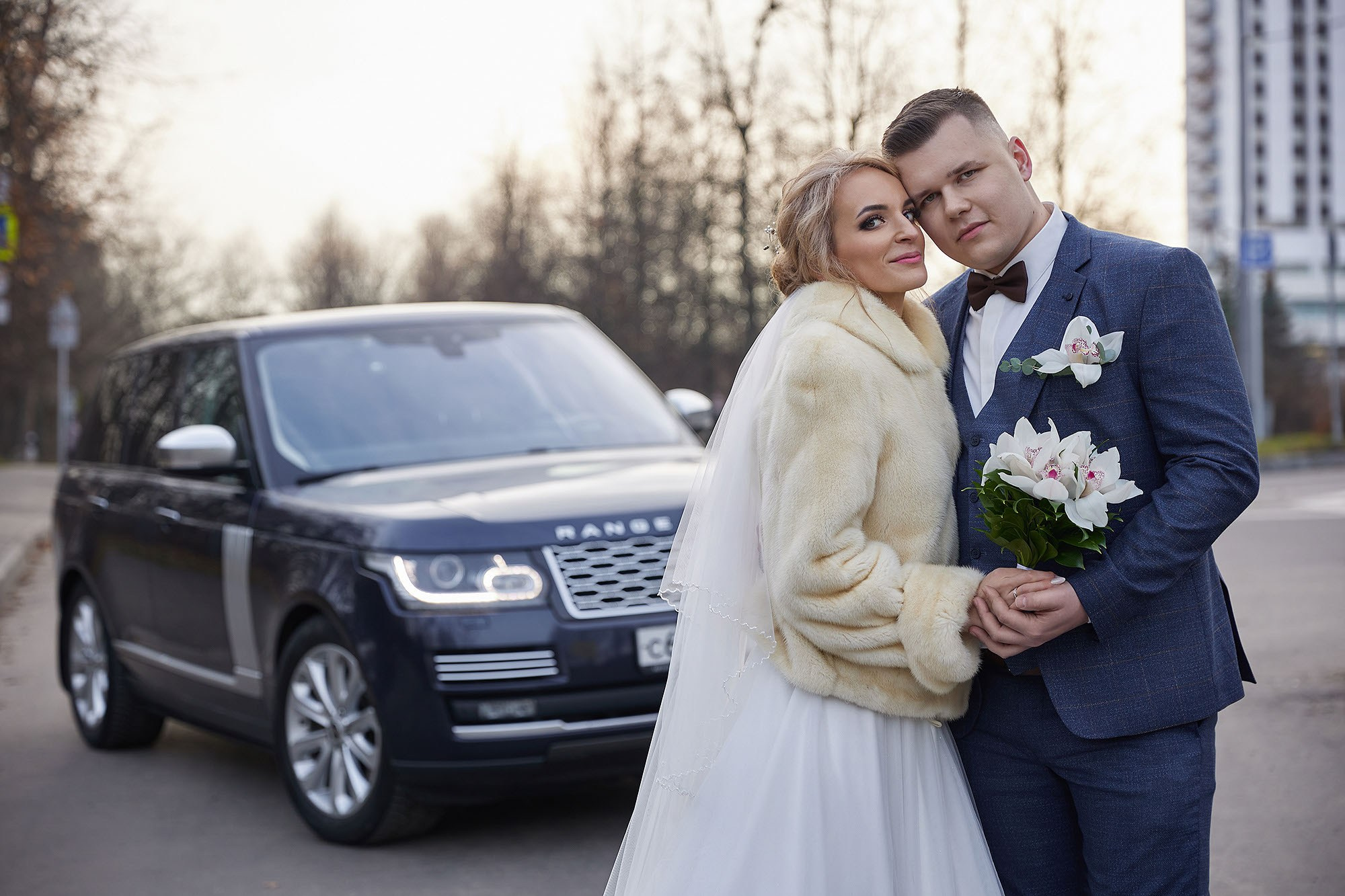 Прогулка, фотосессия жениха и невесты. Свадебная съемка. Фотограф в Москве Валерий Боцман