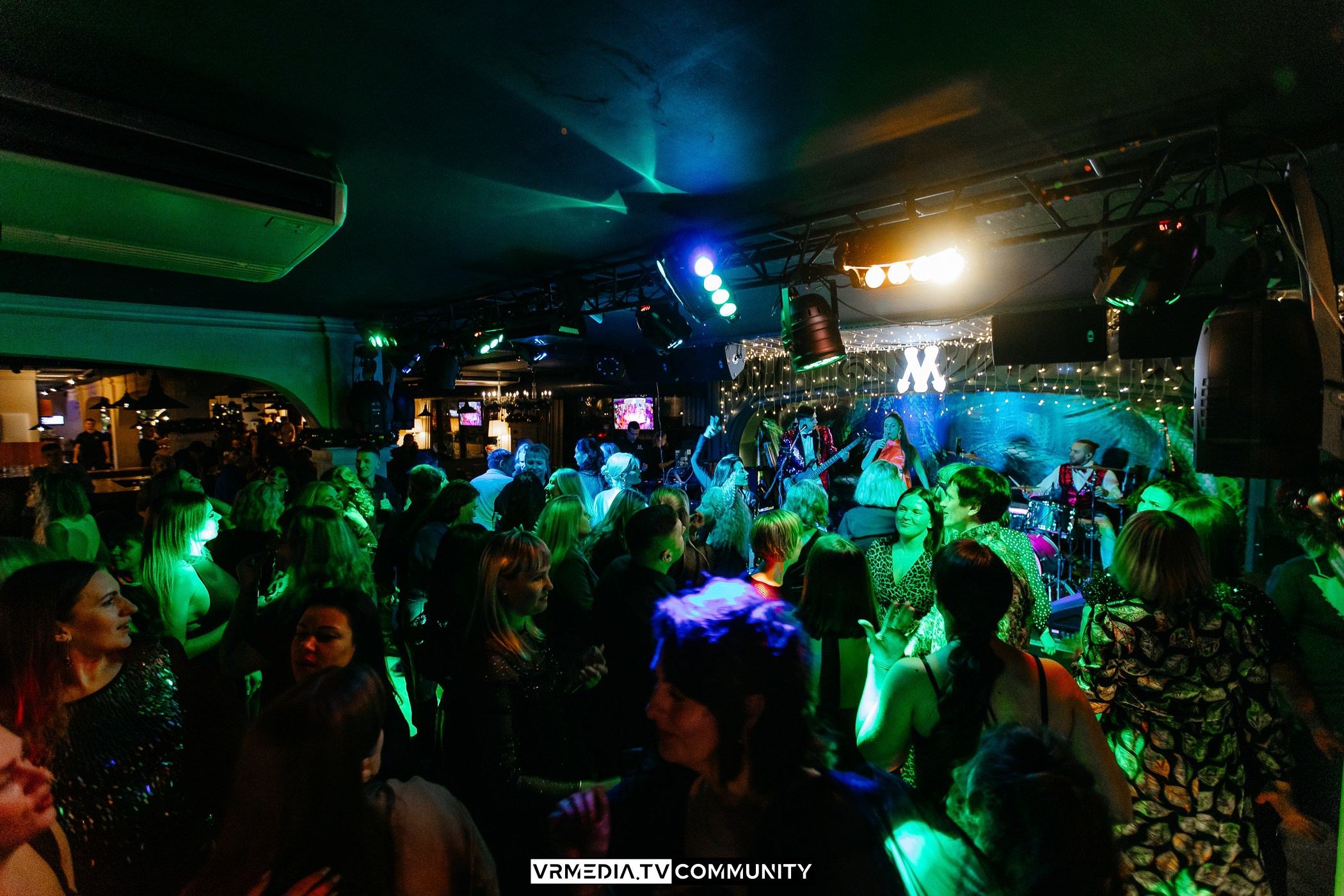 Новогодний вечер в ресторане «Мюнхен»