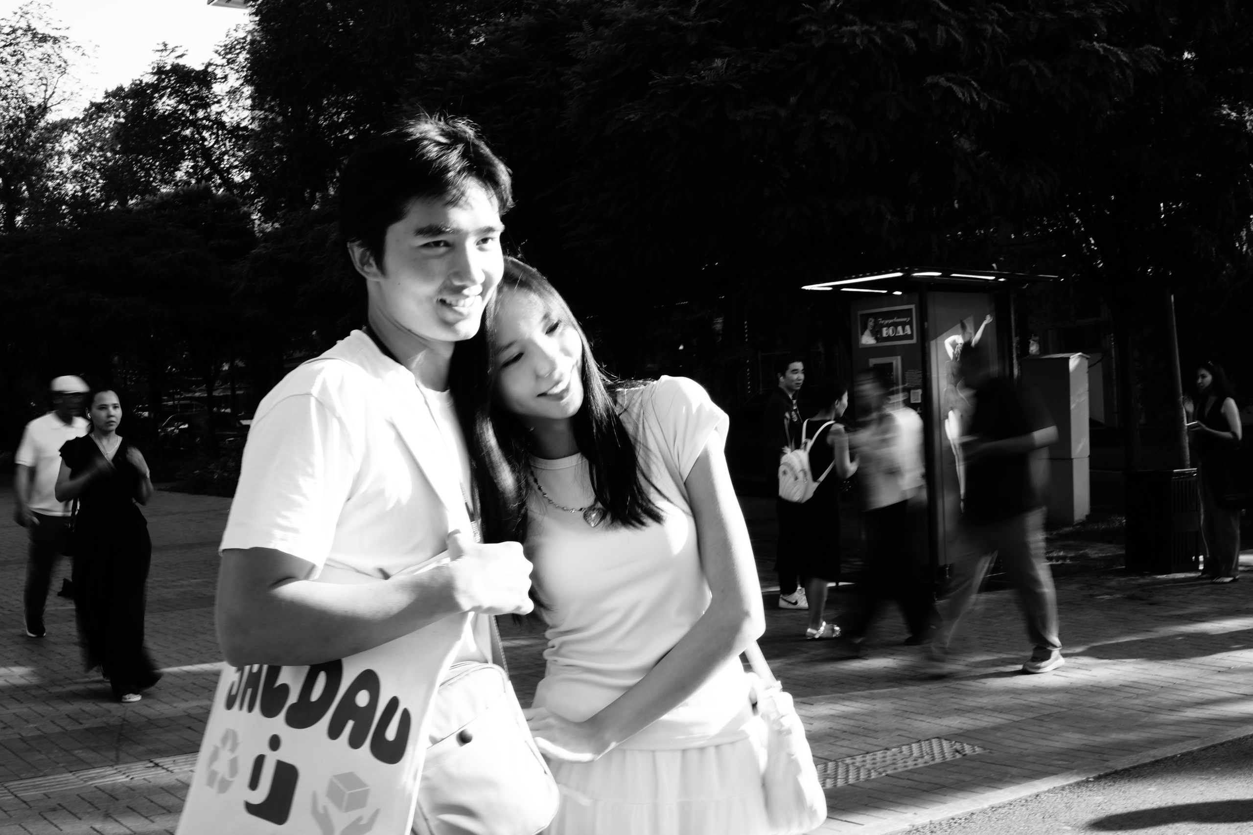 Стрит сьемка. Профессиональная съемка в Алматы