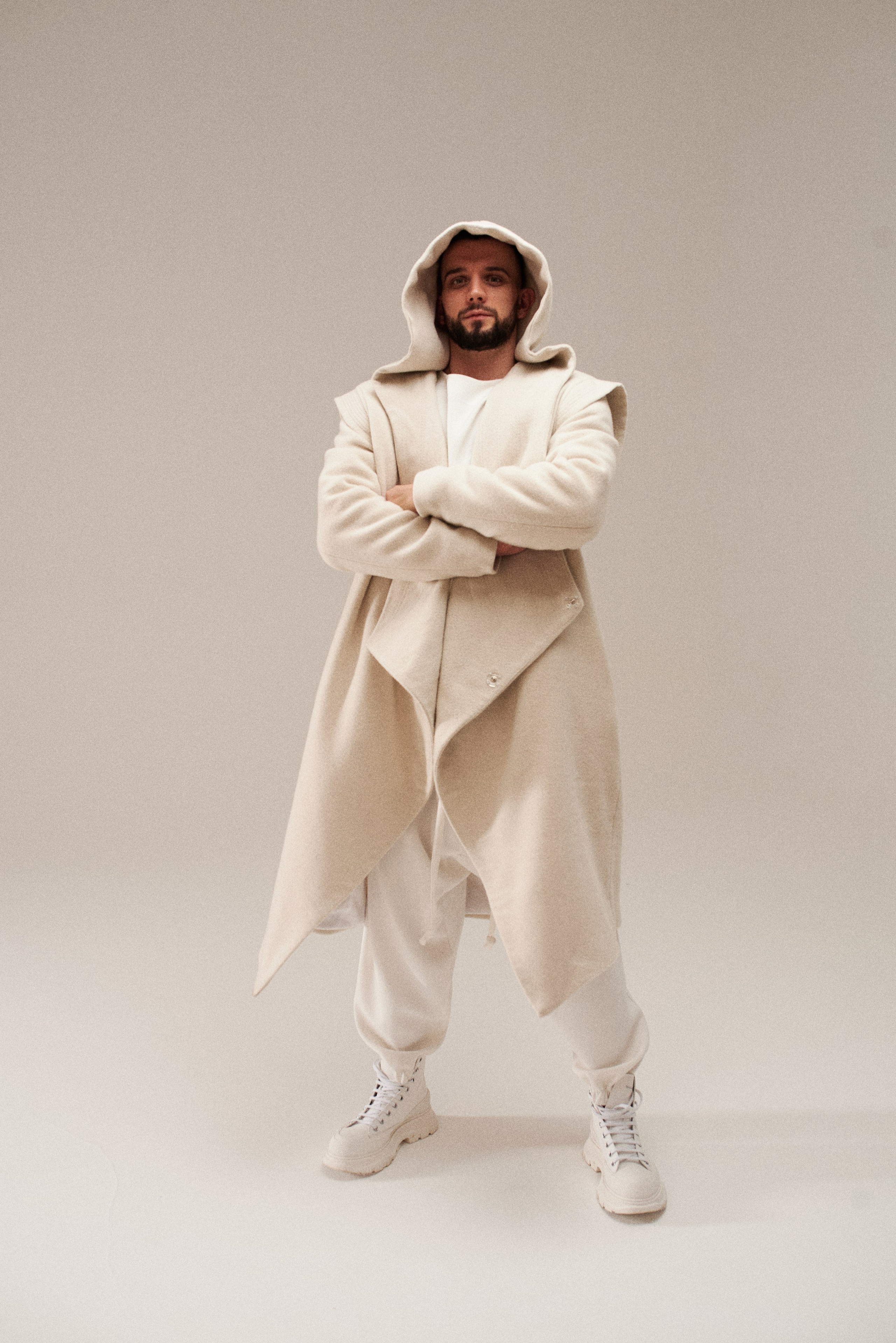 Платон, кинезеолог. Ульяна Сёмина, фотограф, Москва