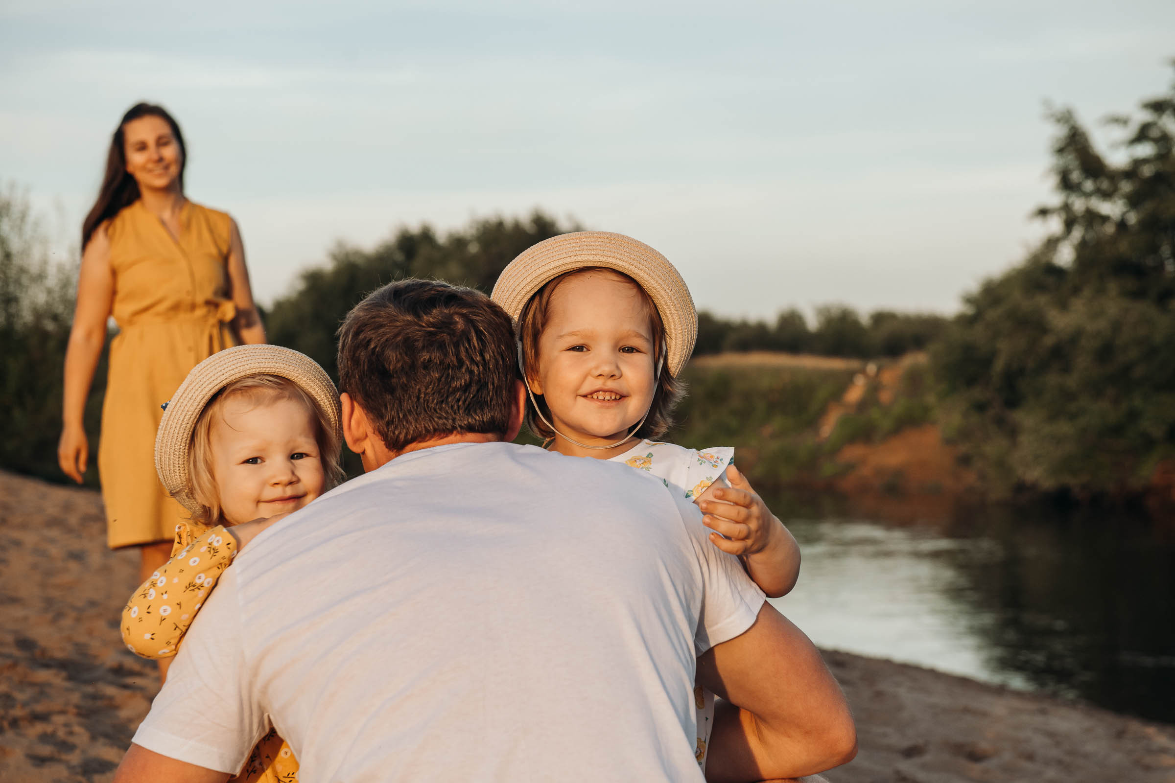Ваня, Оля, Саша, Варя. Свадебный и семейный фотограф в Котласе Никита Попов