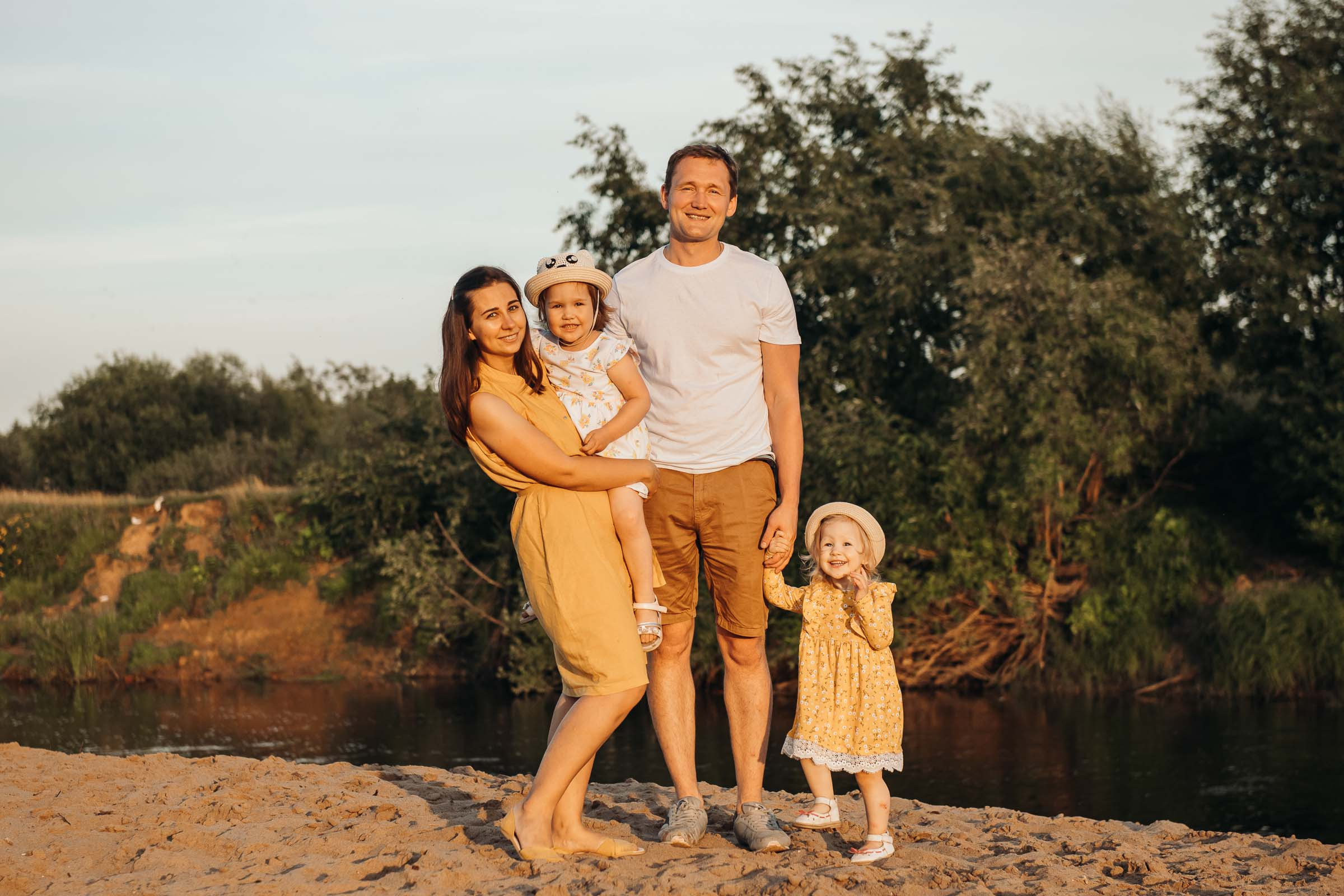 Ваня, Оля, Саша, Варя. Свадебный и семейный фотограф в Котласе Никита Попов