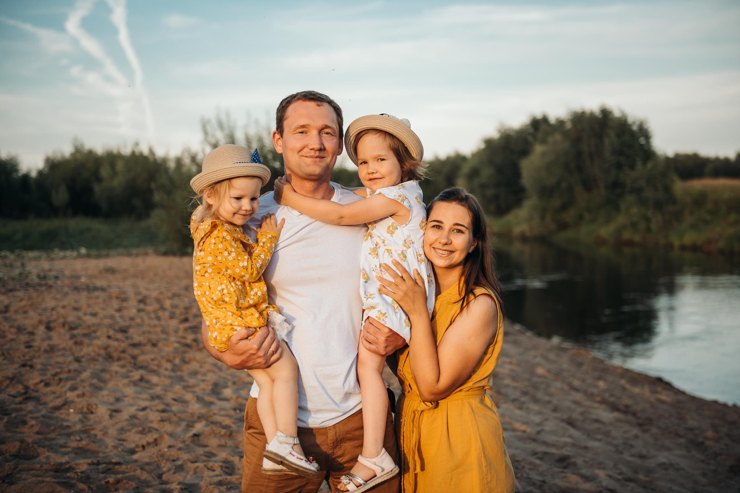 Ваня, Оля, Саша, Варя. Свадебный и семейный фотограф в Котласе Никита Попов