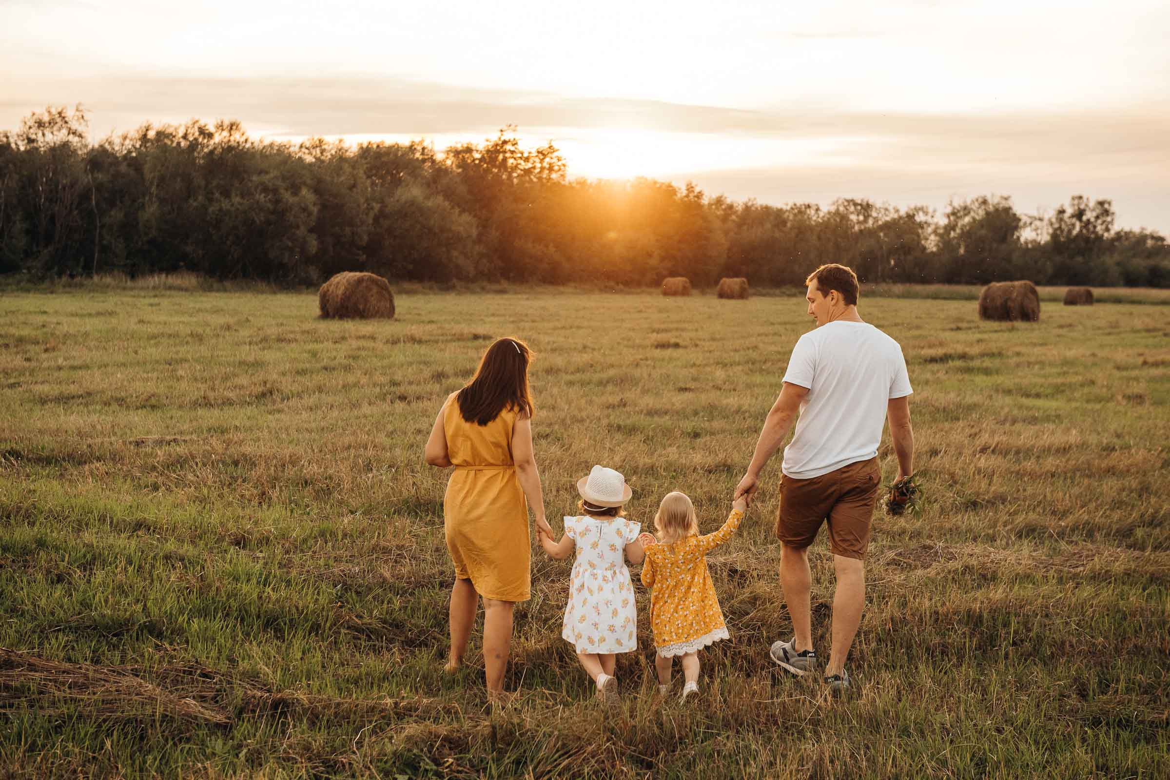 Ваня, Оля, Саша, Варя. Свадебный и семейный фотограф в Котласе Никита Попов