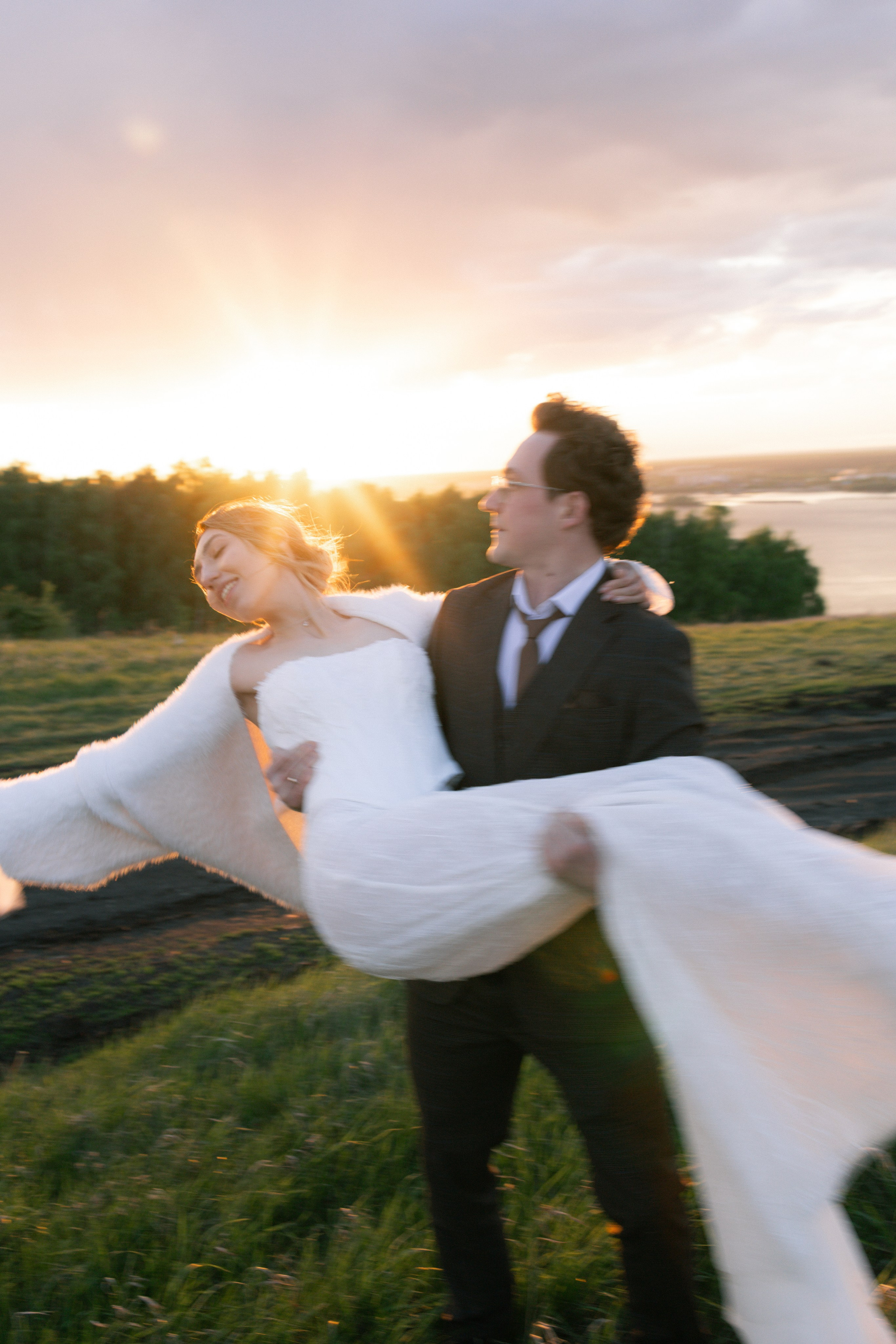 Диана и Дима. Сбежать из города на пароме | 15.05.2025. Фотограф Зарина. Казань