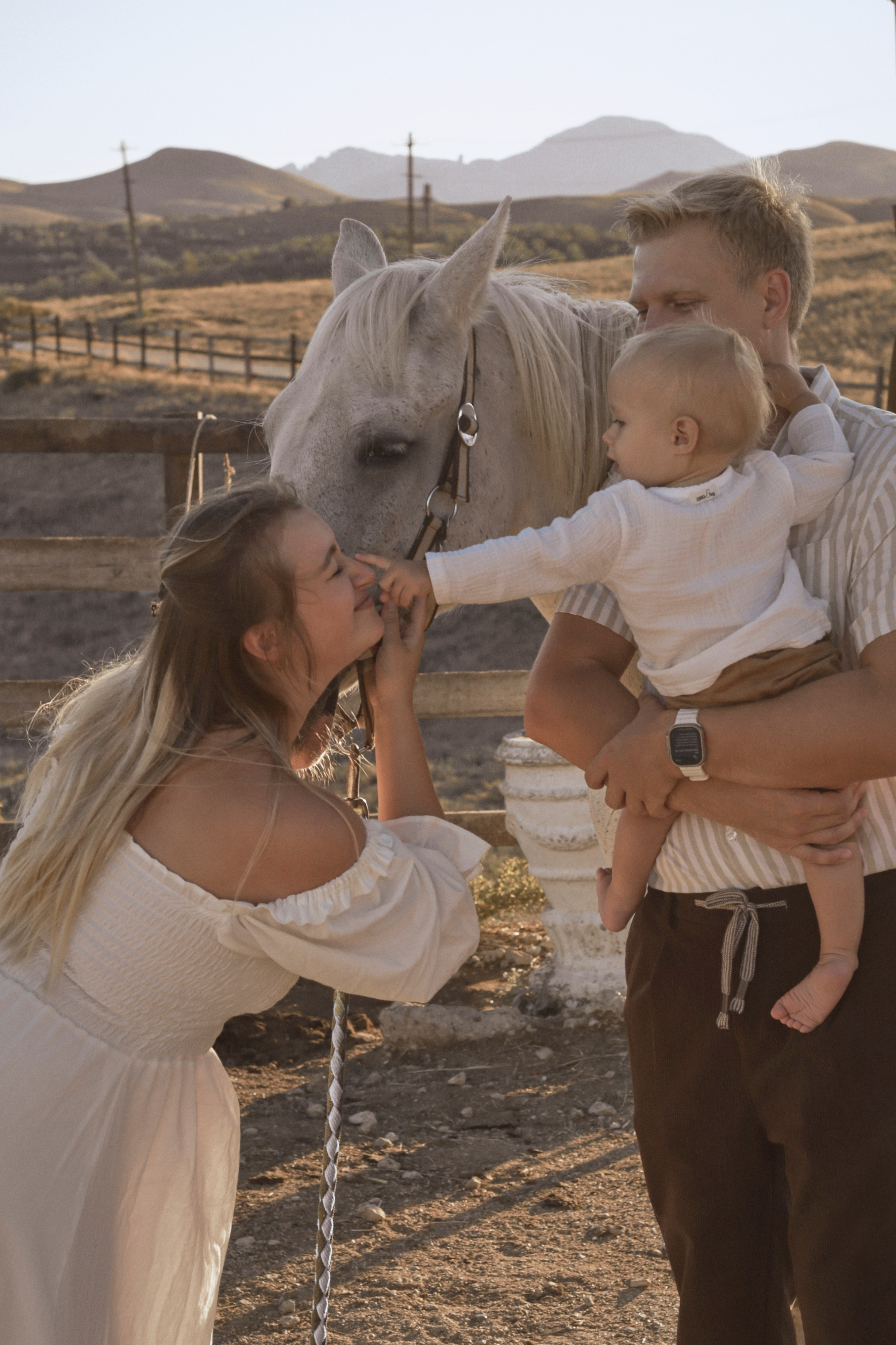 Семейная фотосессия. Семейный фотограф в Феодосии и по Крыму Брежнева Алла