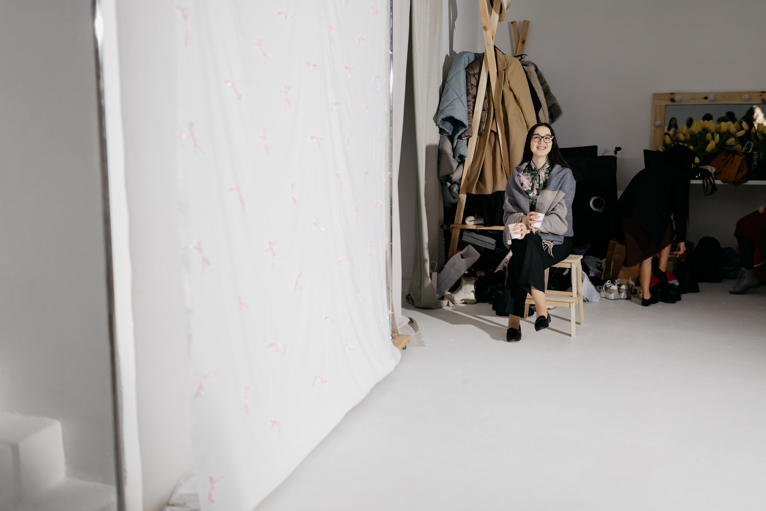 Девичник. Фотостудия «LIGHT ROOM», творческое пространство с полноценной кухонной зоной в Бресте