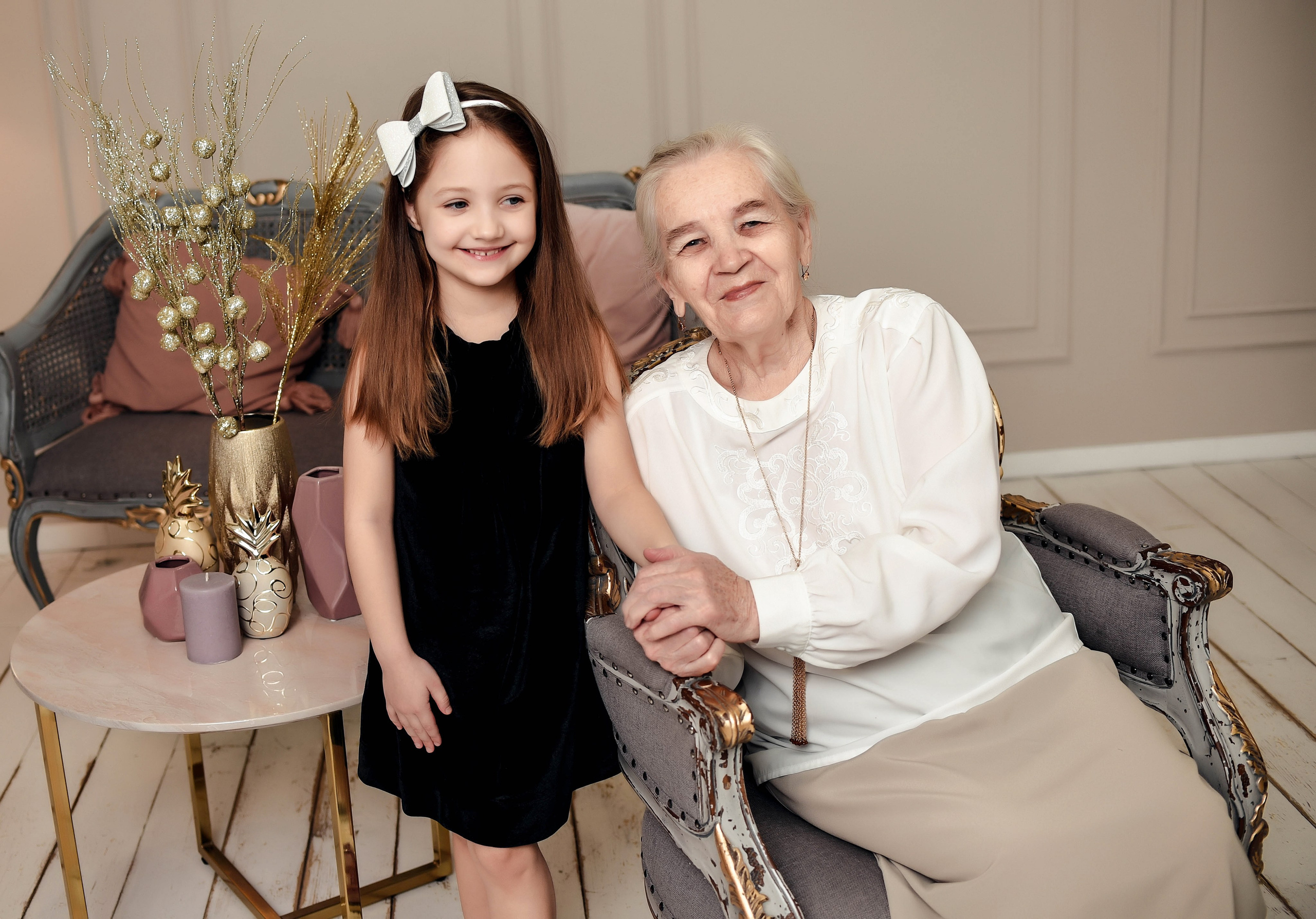 Новогодняя семейная. Свадебный, семейный, детский, контент фотограф в Омске Максим Ильин