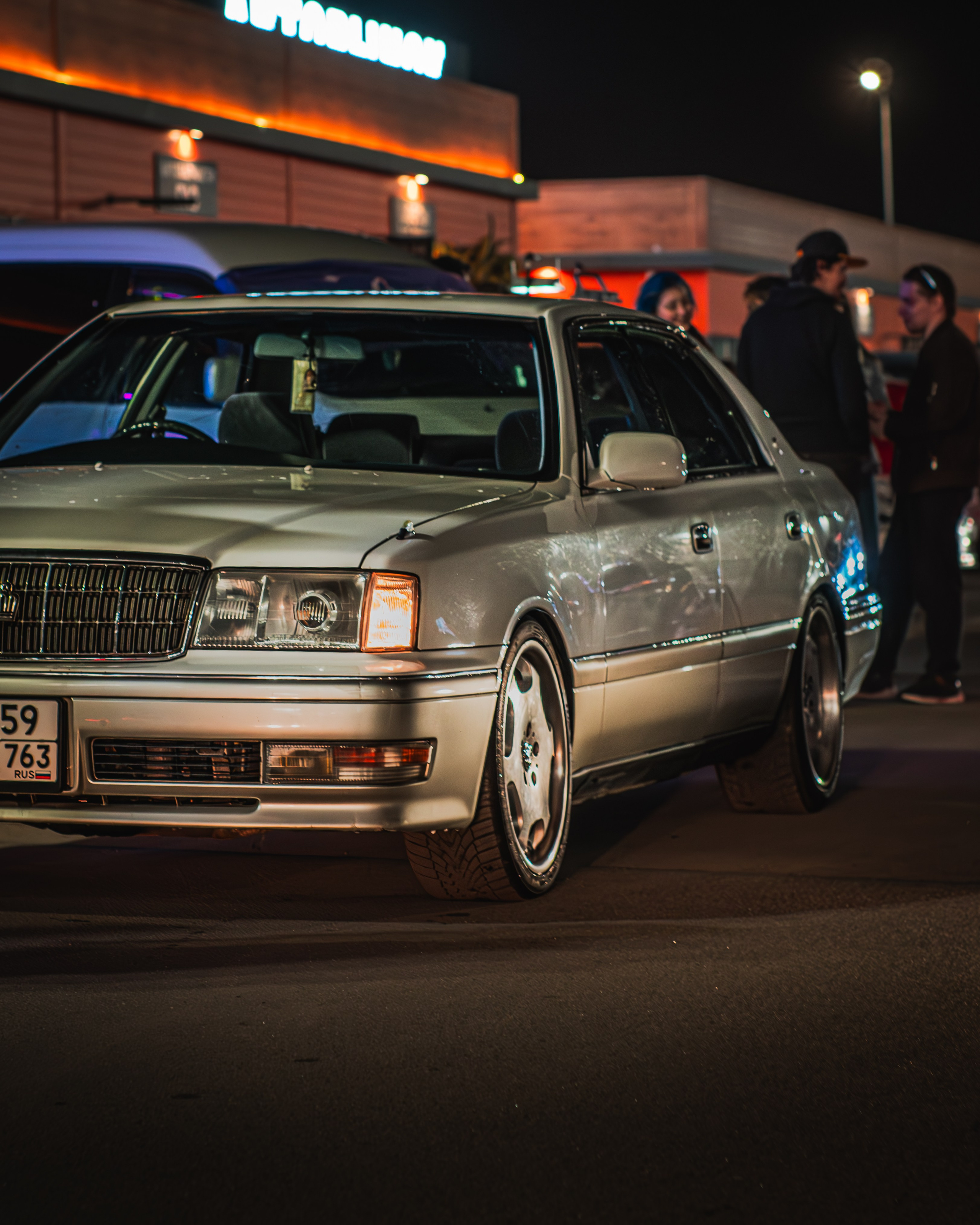 DOWNFLY. Автомобильный фотограф в Москве