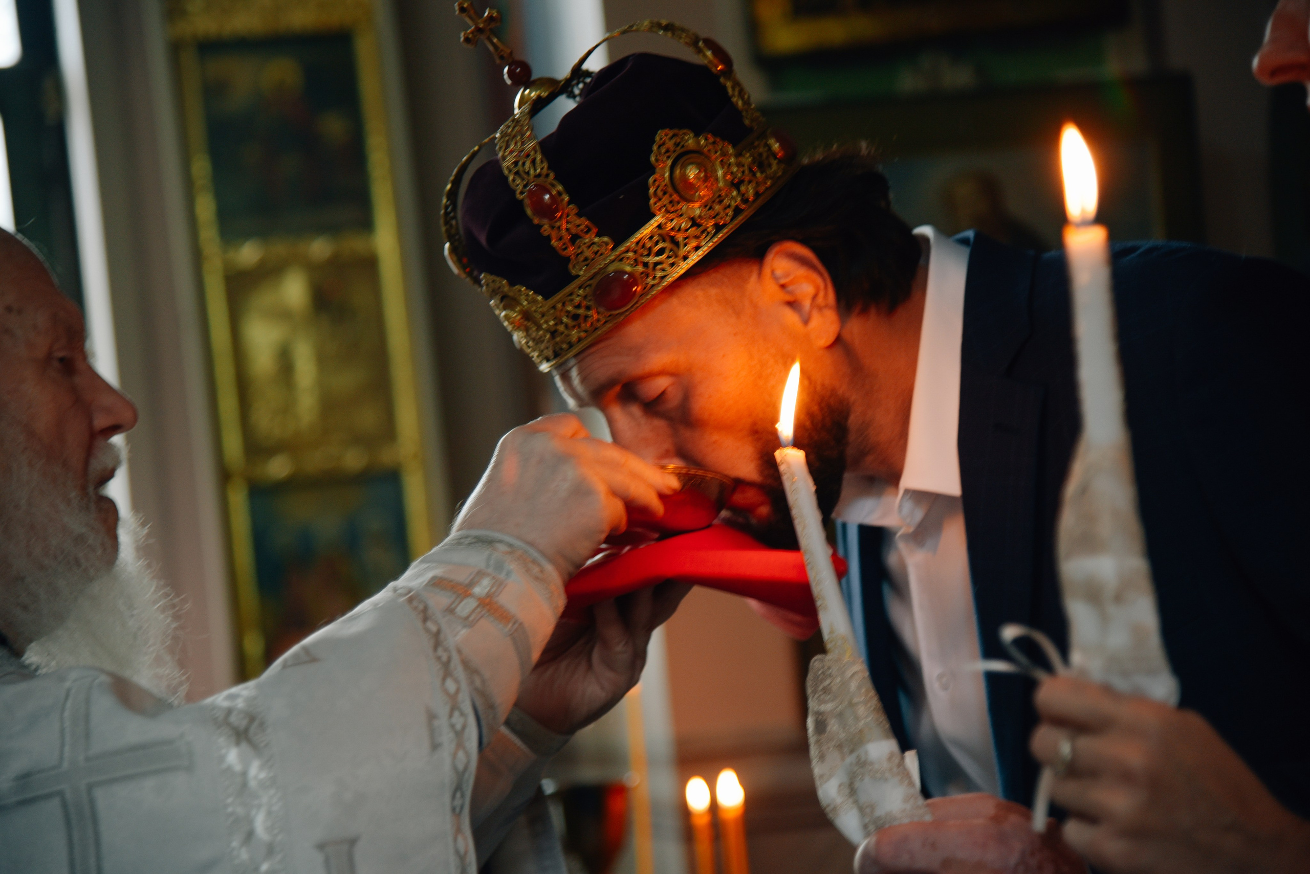 Венчание Храм Живоначальной Троицы на Воробьёвых горах. Фотограф Лола Волна, город Москва