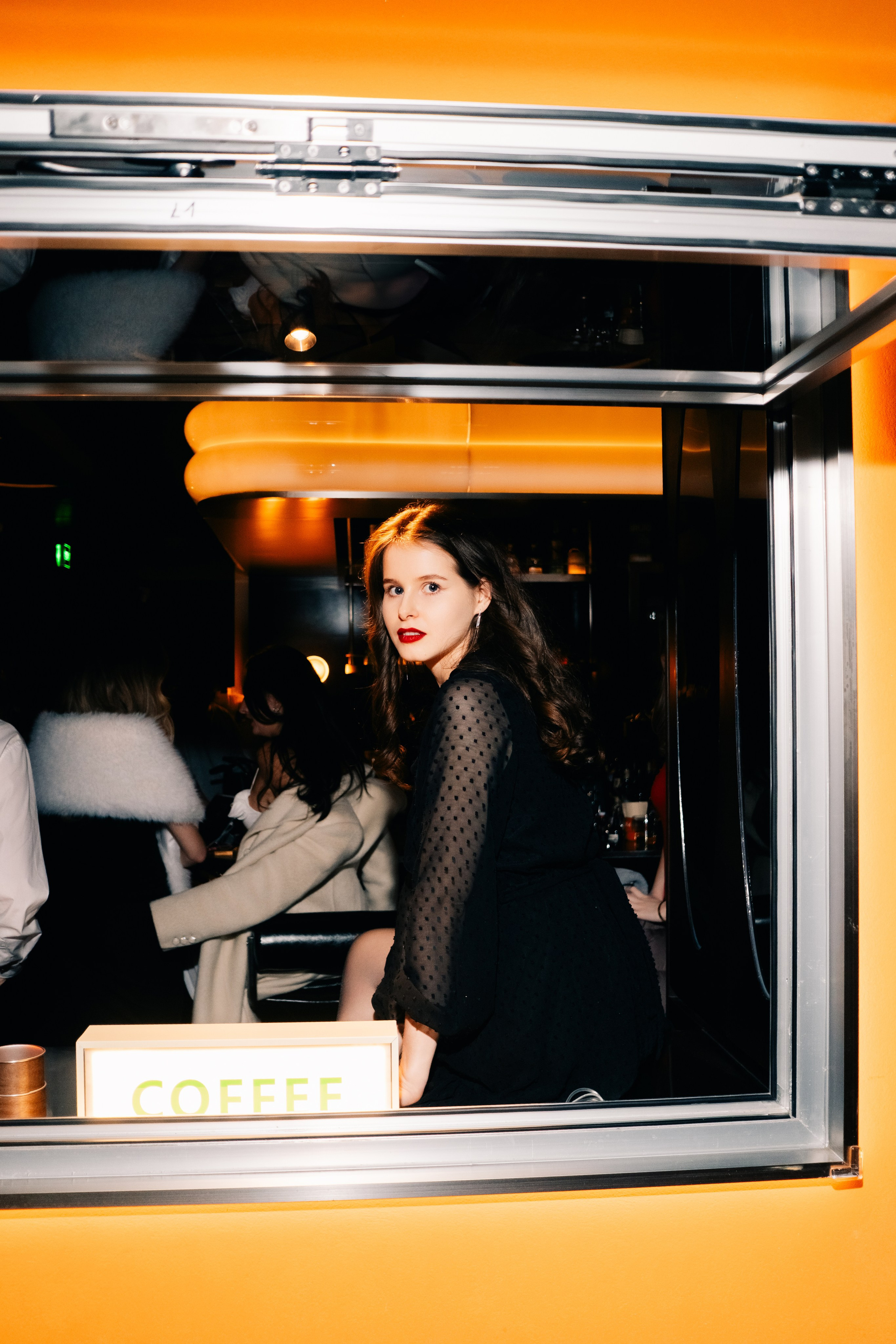 Reportage Party Photography in a Bar | Shanghai