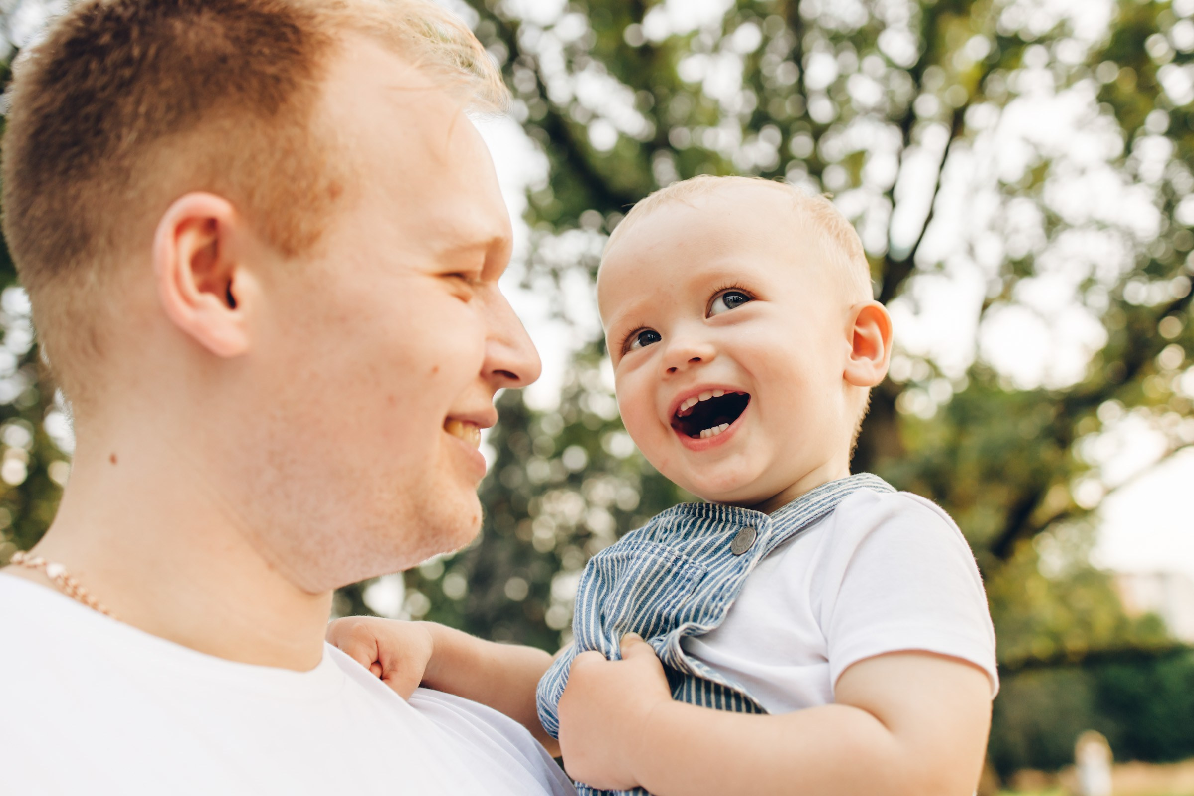 Семейная летняя фотосессия на ВДНХ. Семейный Фотограф в Москве Евгения Симоненко
