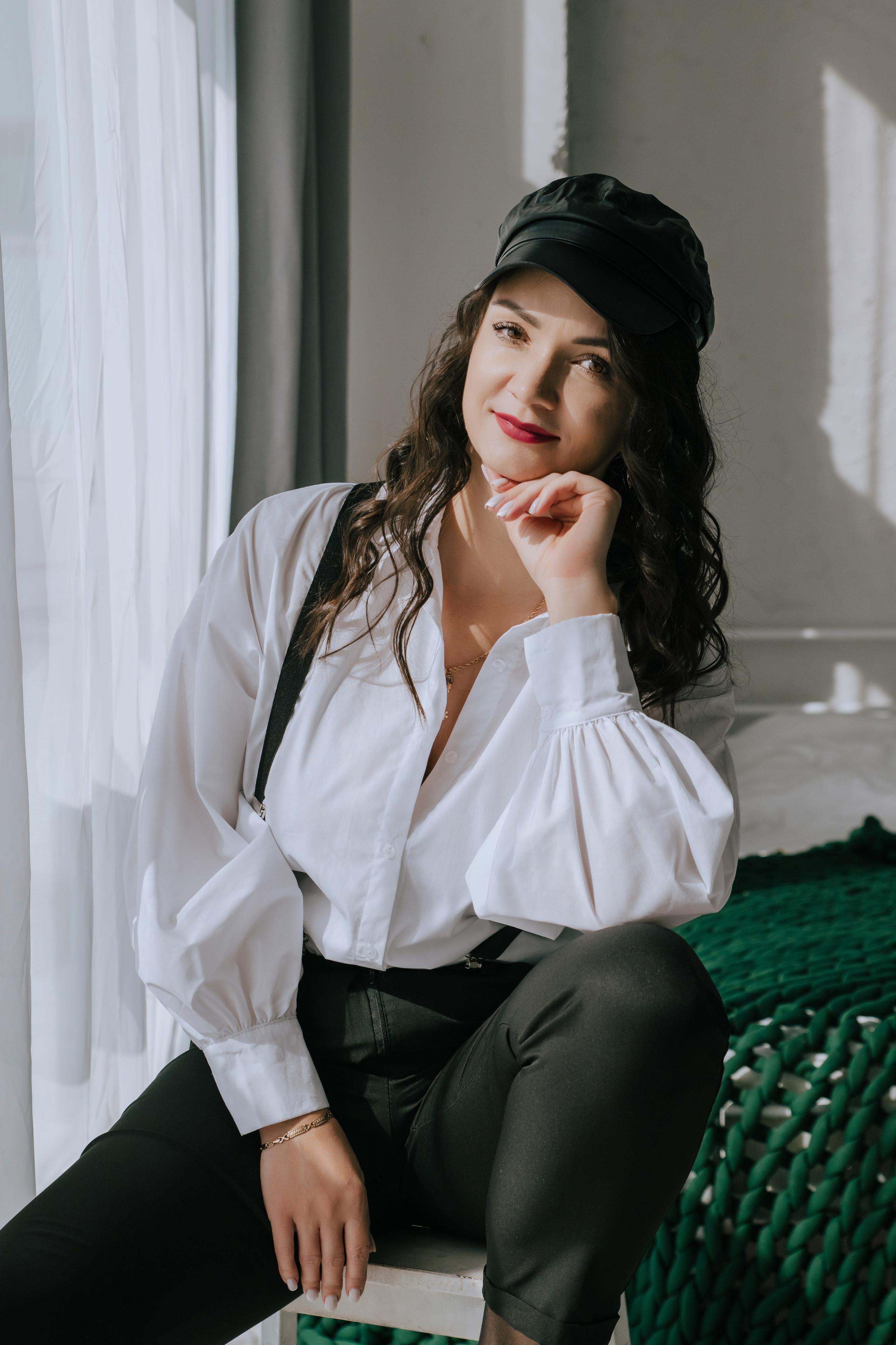 Олеся. Фотограф Ярмишко Дарья. Выпускные фотокниги