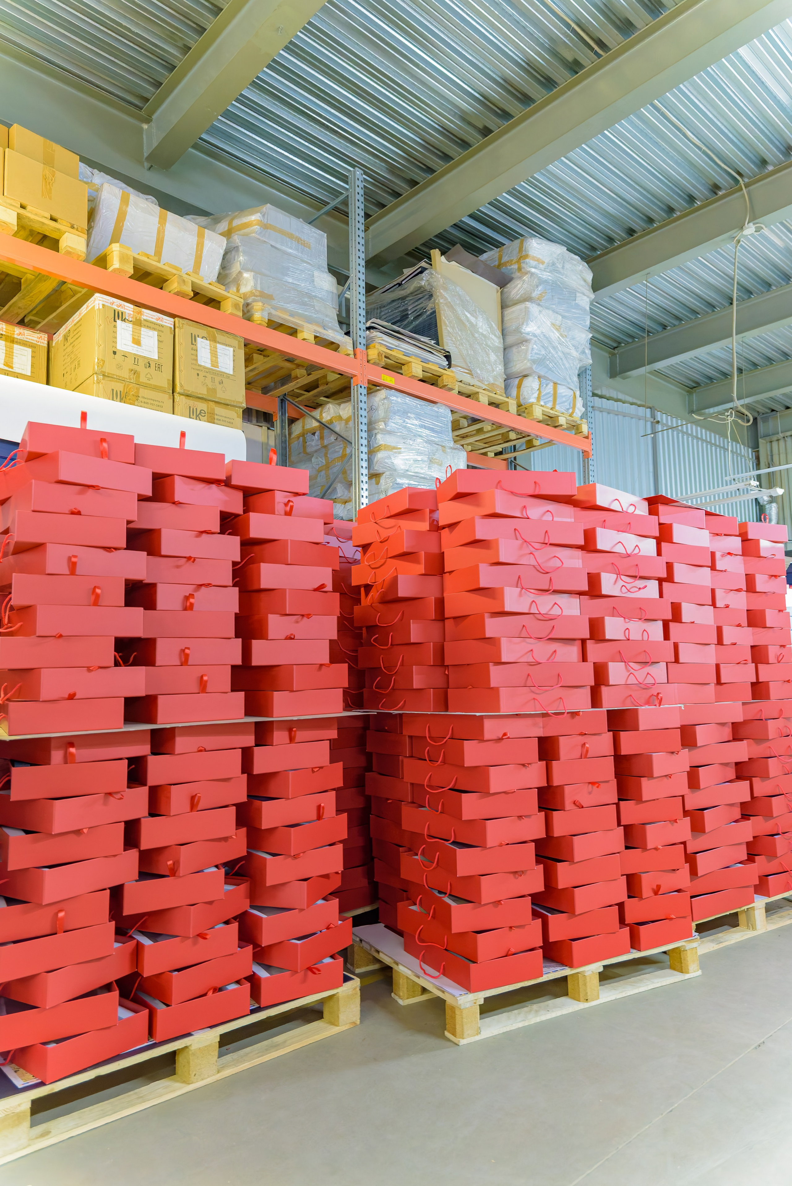 Производственные цеха компании «Маркетри». Fotolux